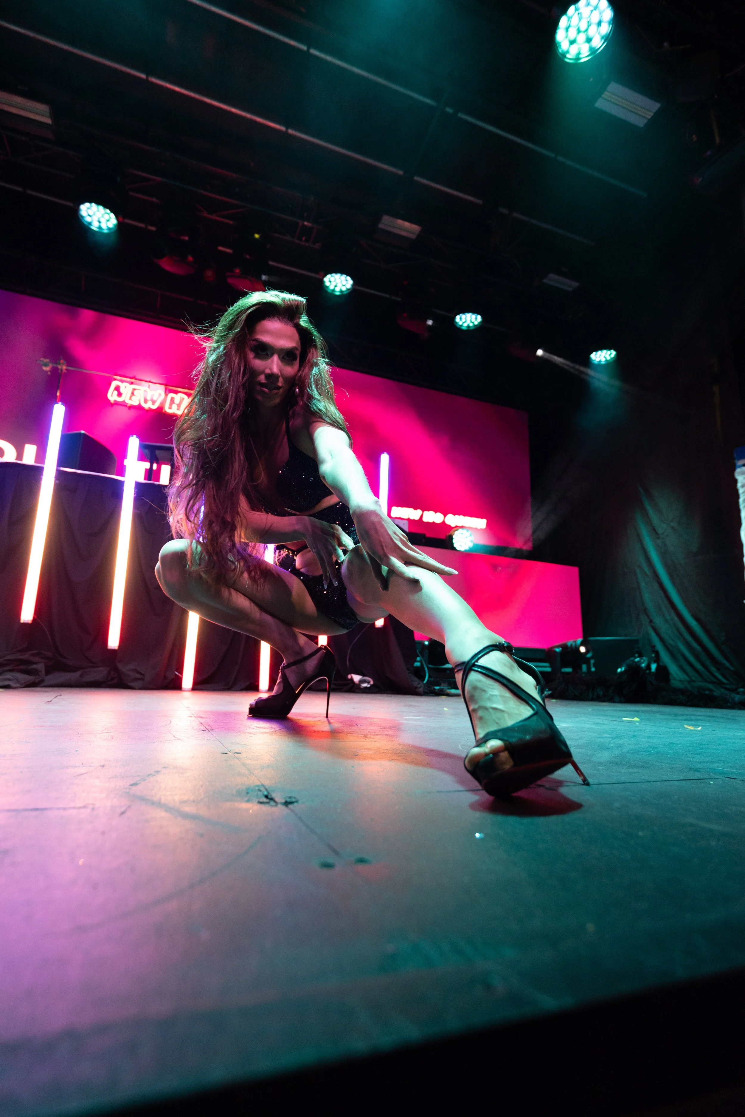 Friday 26th - A.S - Alternaqueer - performer 19-3.JPG