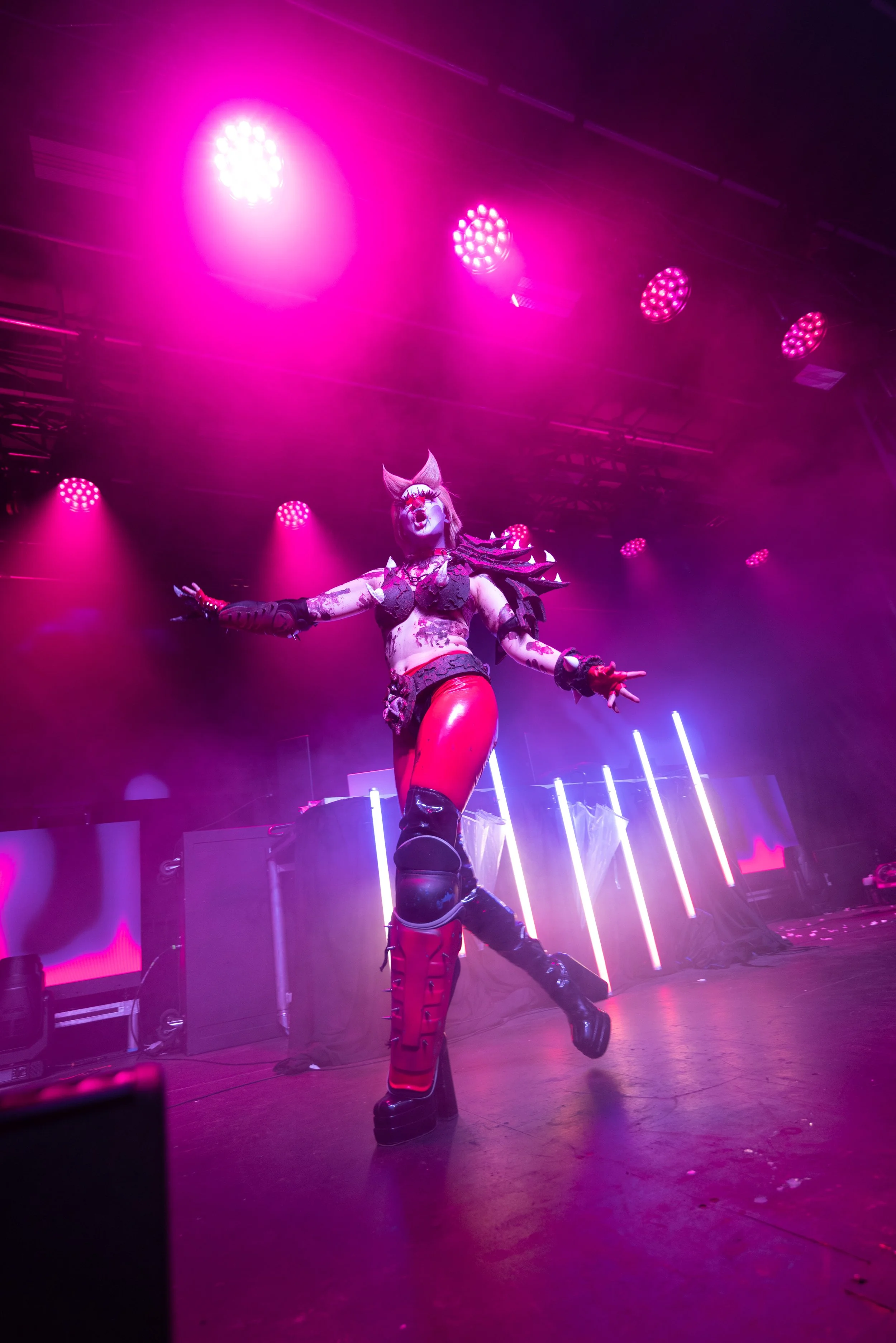 Friday 26th - A.S - Alternaqueer - performer 8-1.JPG