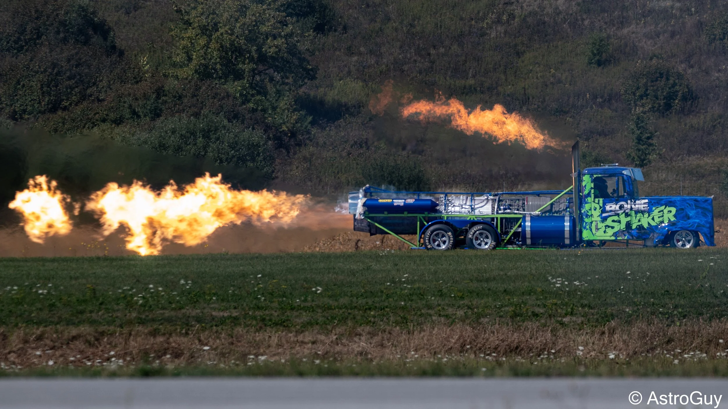 aero gatineau 2025 bone shaker jet truck-5.jpg