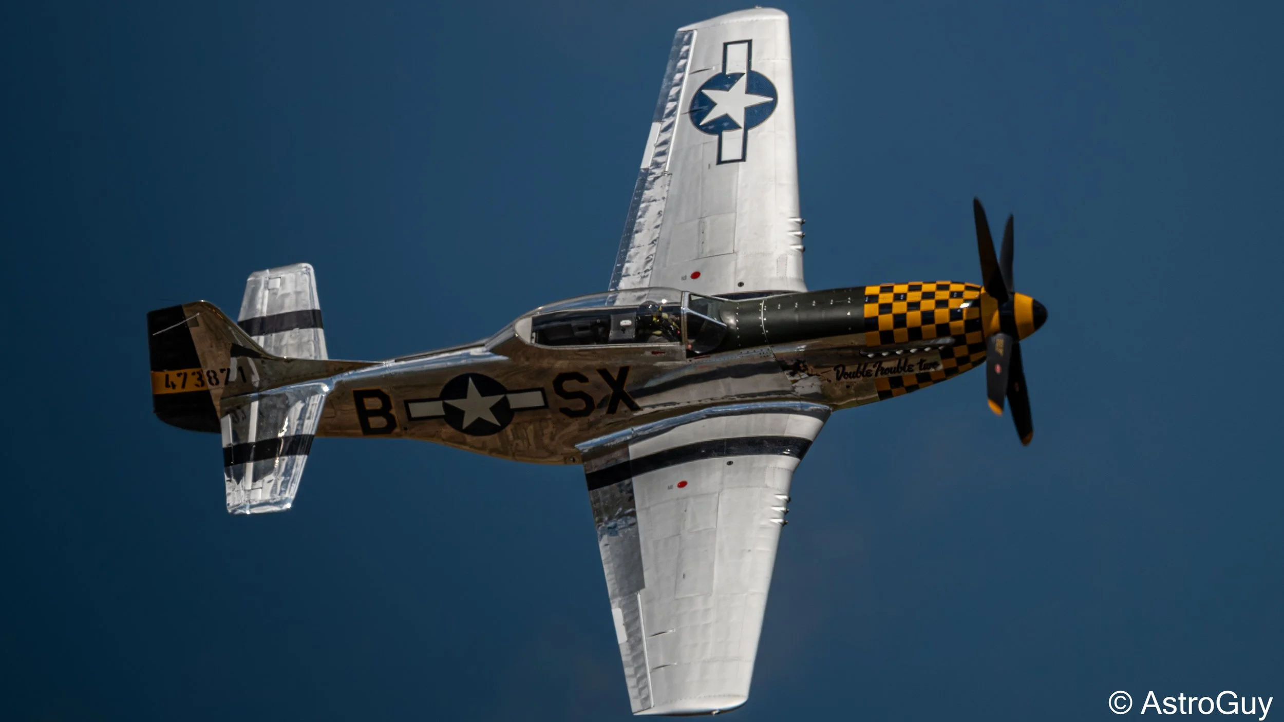 airshow london 2025 p51 mustang and spitfire-2.jpg