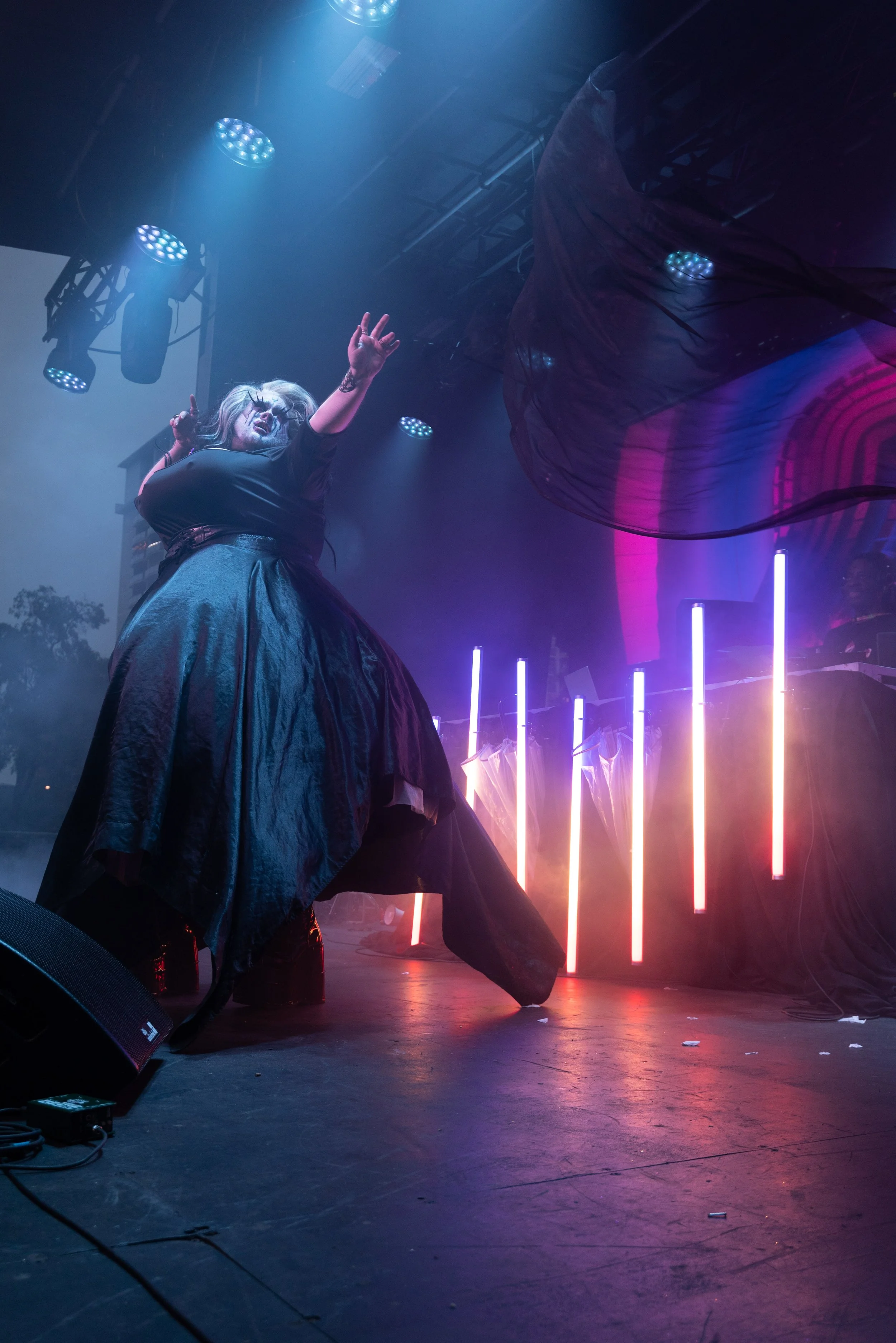 Friday 26th - A.S - Alternaqueer - performer 5-1.JPG