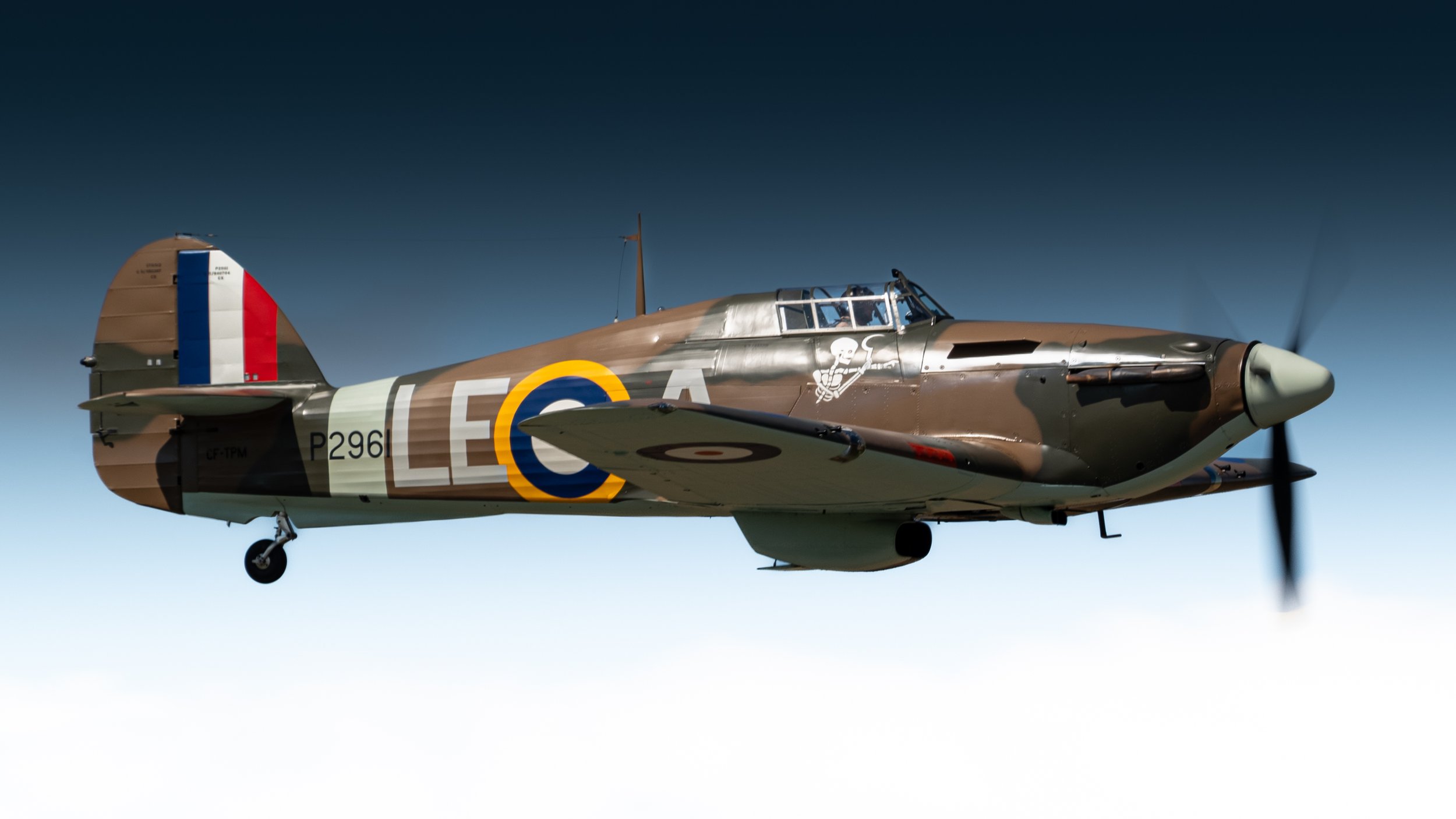 aero gatineau 2025 victory flight warbirds p51 hurricane spitfire-21.jpg