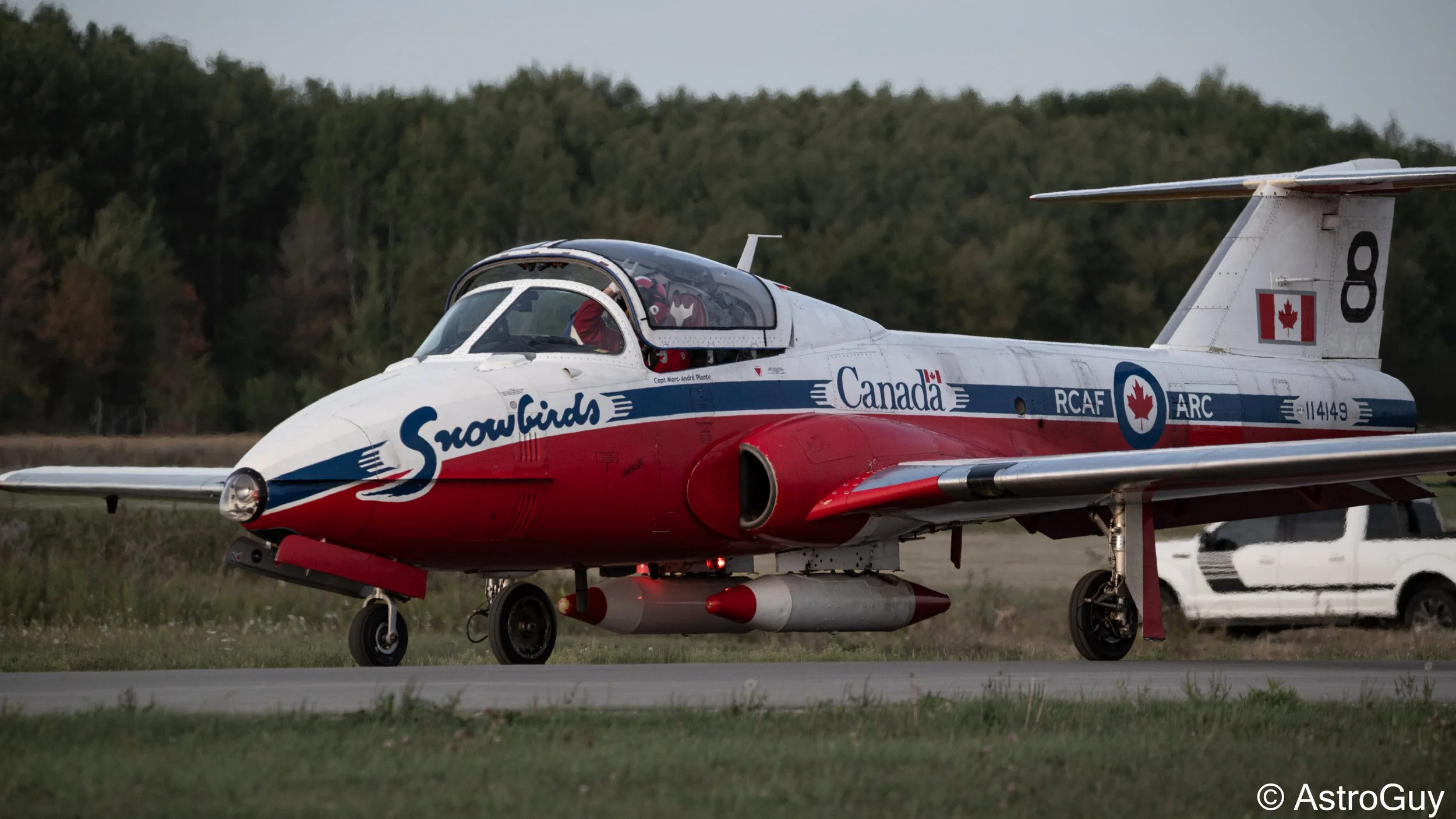 aero gatineau 2025 snowbirds-4.jpg