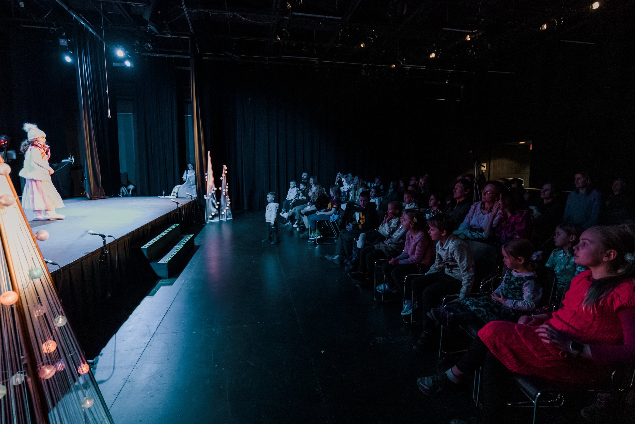 show-8.jpg