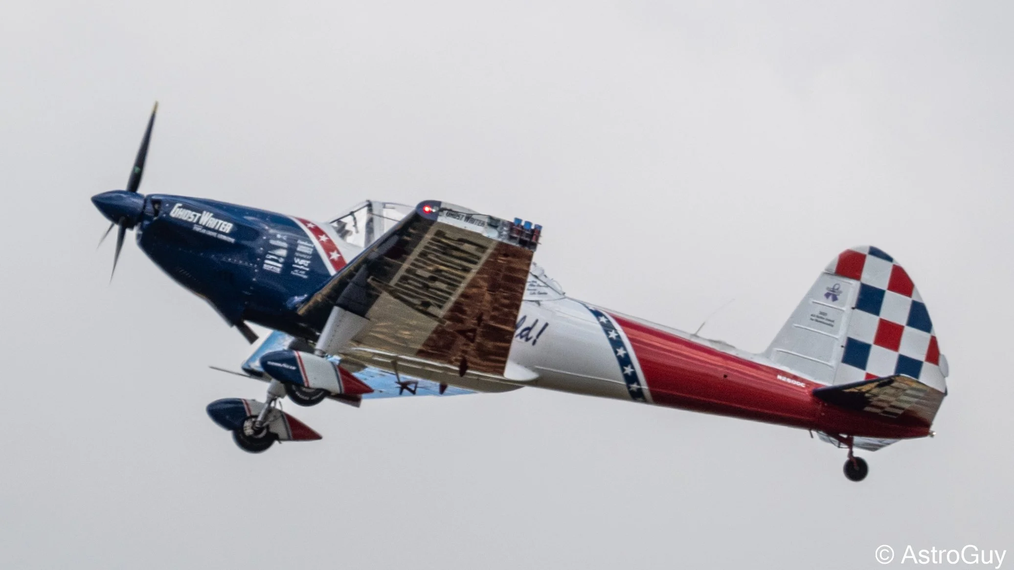 airshow london 2025 skywriter airshows dhc1-1.jpg