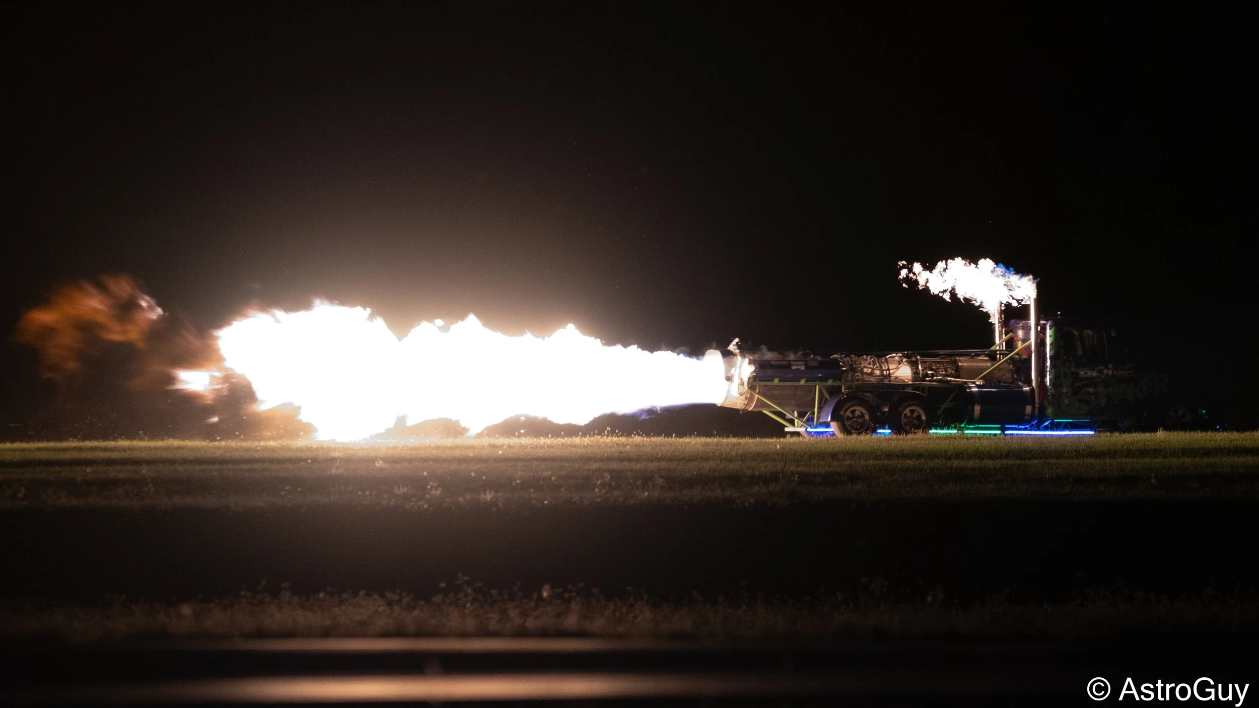 aero gatineau 2025 bone shaker jet truck-2.jpg