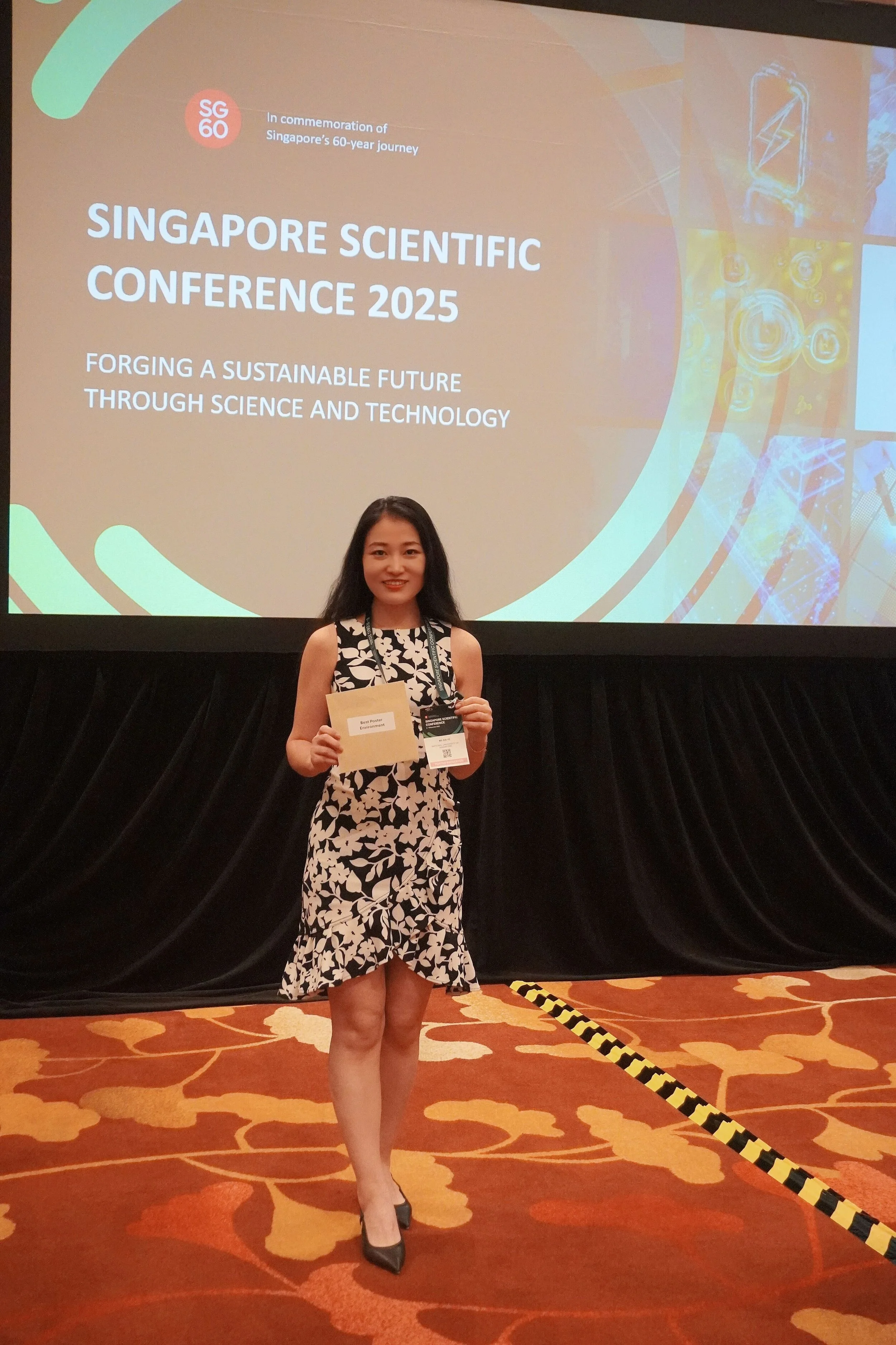 Ye awarded Best Poster at the Singapore Scientific Conference
