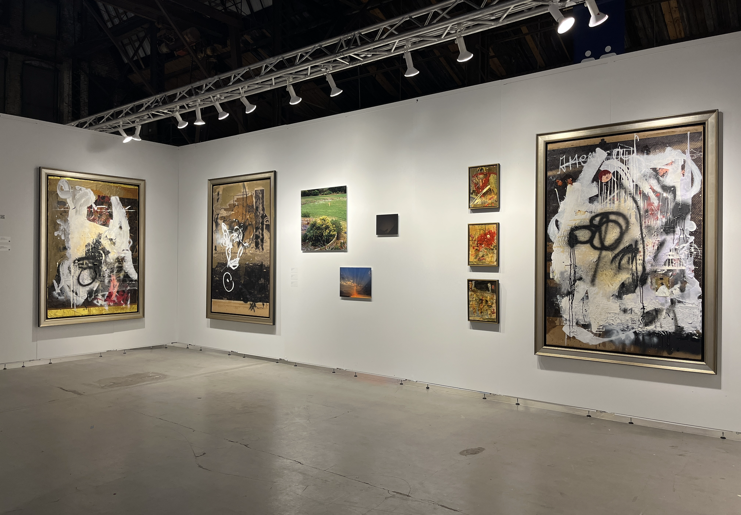  Exhibition view 