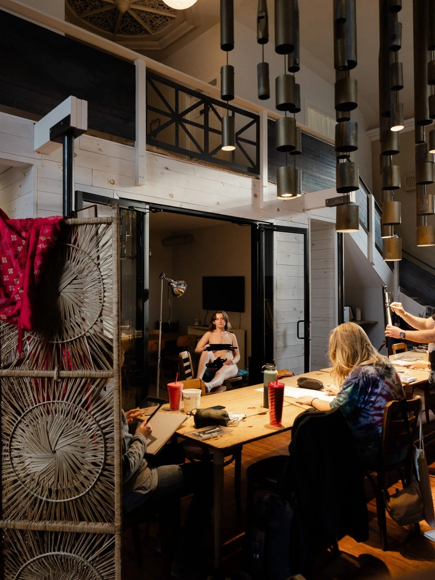 For seasoned artists and novice. If you&rsquo;re looking to awaken your inner creative, we invite you to join the East Falls Sketch Club every Monday night at 7pm. 🎨

Check out the link in bio to sign up. 🔗

#3580IQL #phillyart #eastfallssketchclub