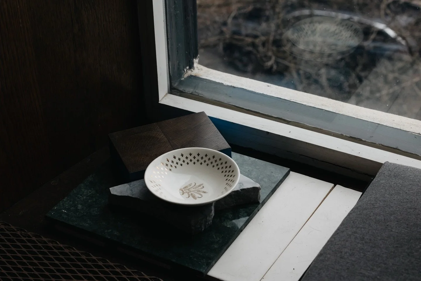 Studio details. From the creative minds who rejuvenated 3580 IQL to its present day form, here&rsquo;s a sneak peak into the Studio IQL suite. It&rsquo;s where the magic happens. New ideas flow, materials gathered and dream spaces come to life. 

#35