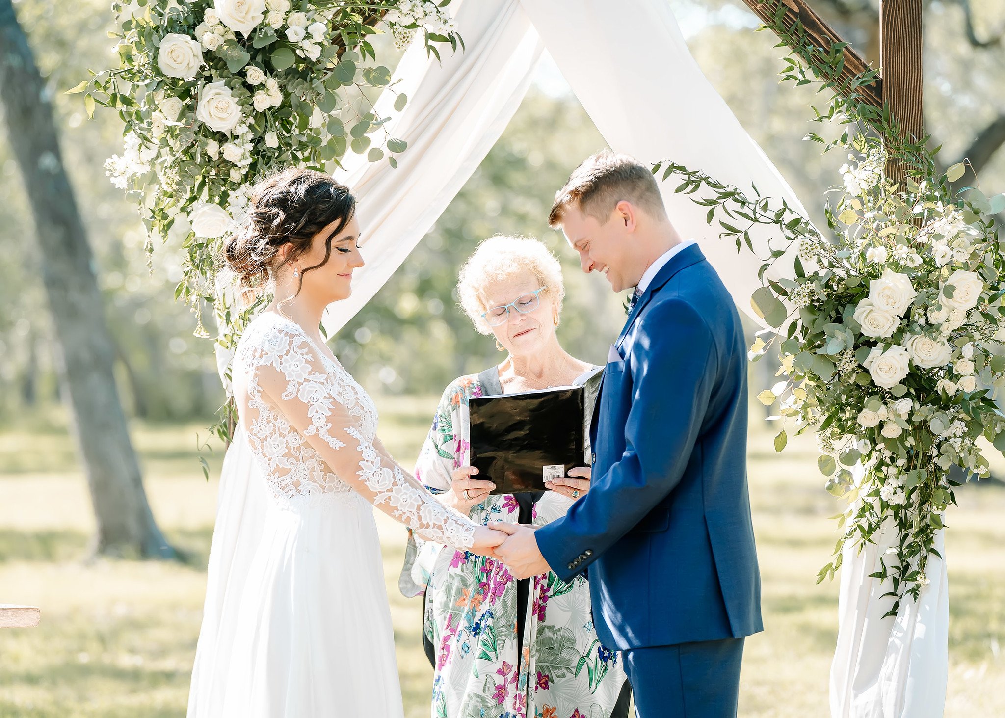 How Ceremony Time Affects Your Wedding Photos in Austin