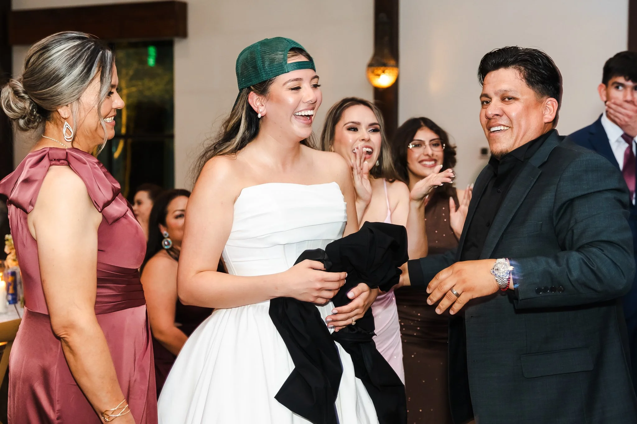 MK202326.jpg
