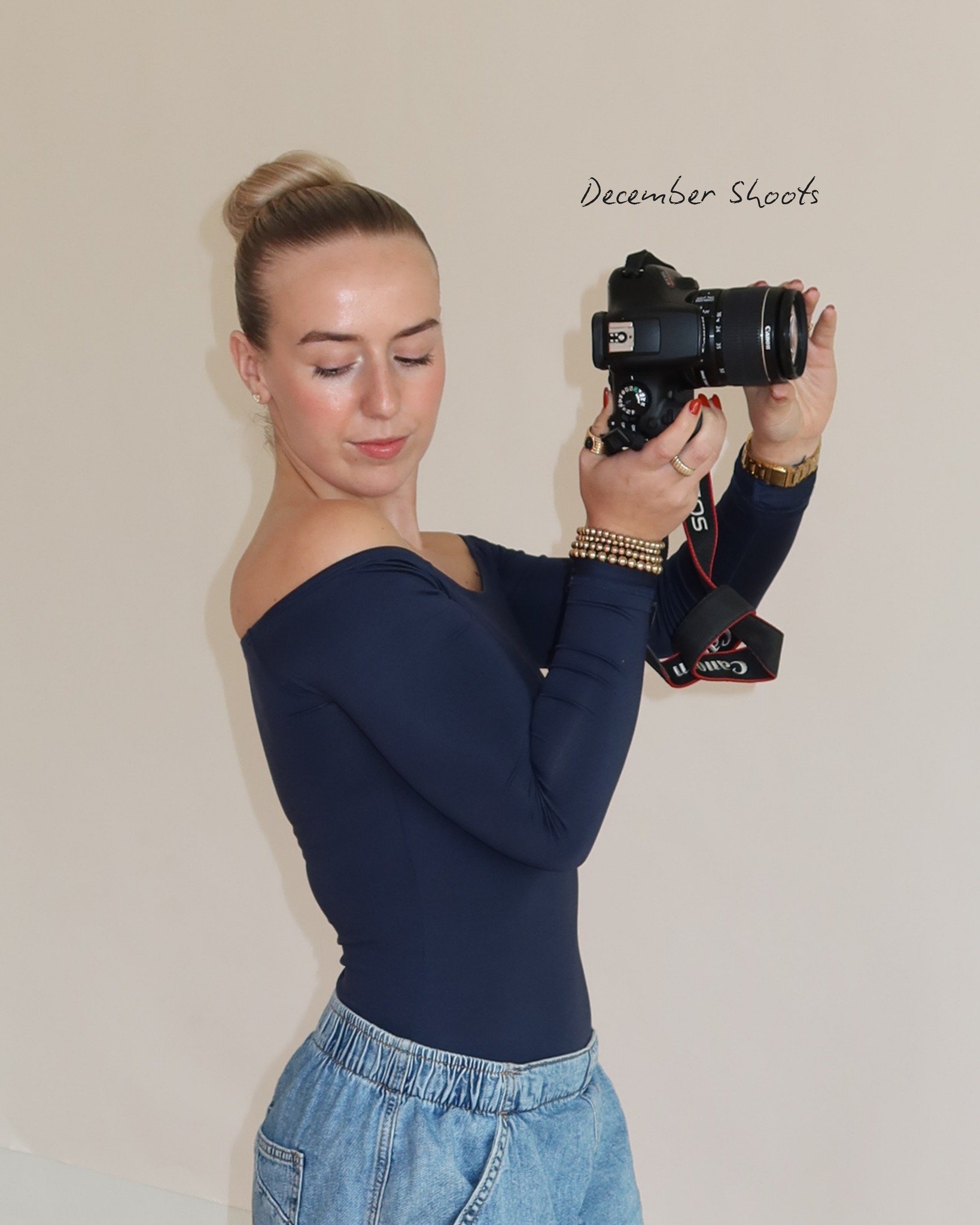 Some shoots from this busy month💋

#monarchsmm #socialmedia #socialmediamanagement #socialmediamarketing #contentday #photoshoot #photographer