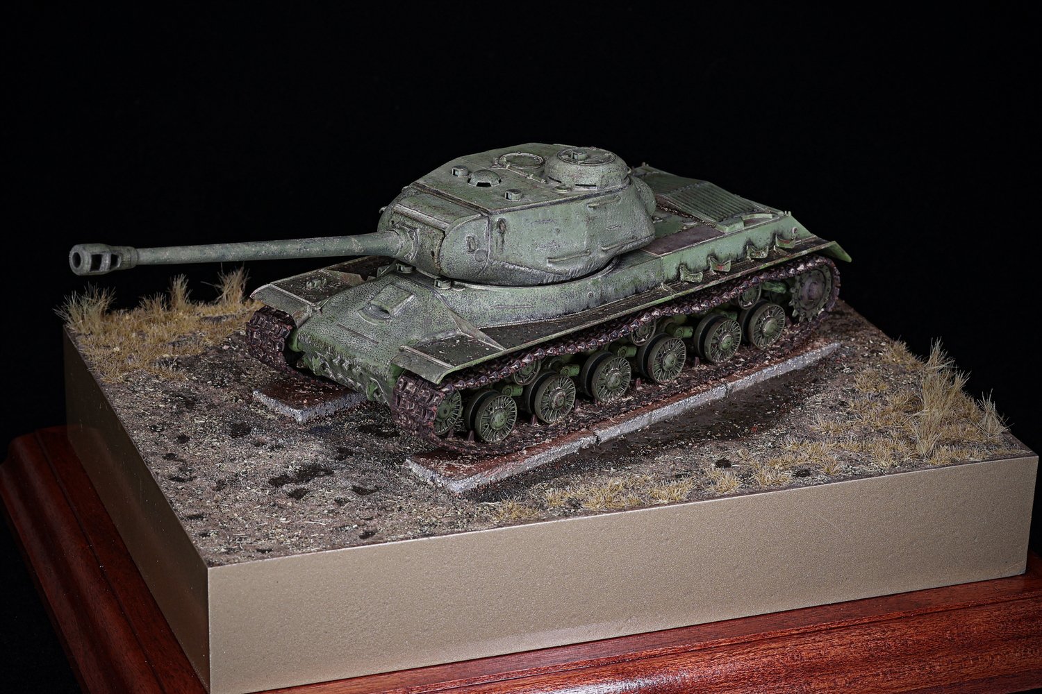 Tamiya Soviet IS-2 in 1:48