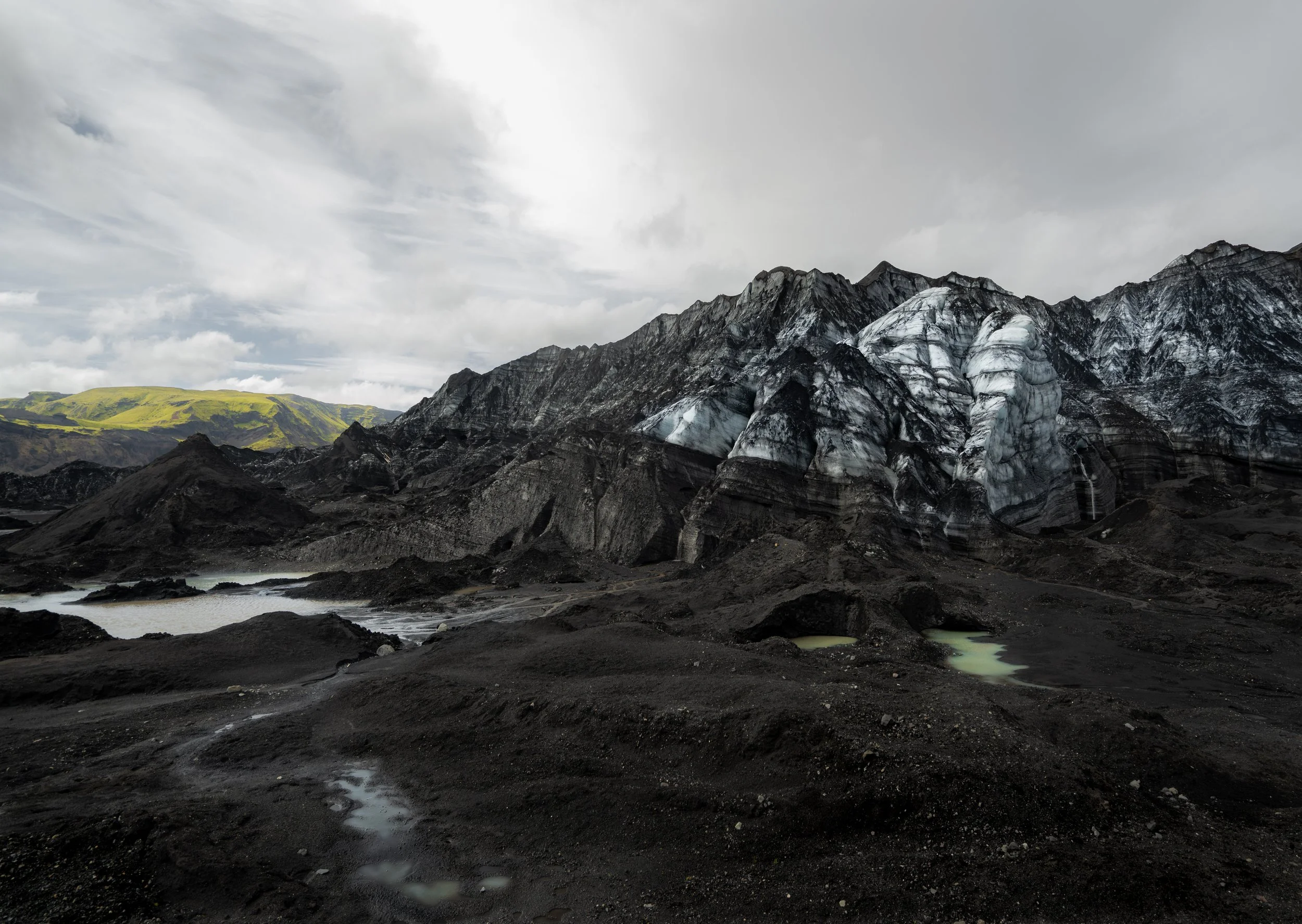 Contrasts of Iceland-2.jpg