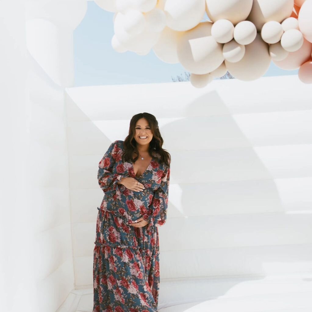 Can't get over how precious this baby shower is! 

⠀⠀⠀⠀⠀⠀⠀⠀⠀

event: @fiestaevents_sandiego
decor: @rentbohobabes
photography: @bohobabesphotography
inflatable: @inflatesandiego
catering: @carlitostacoscatering
@rachquisengphoto