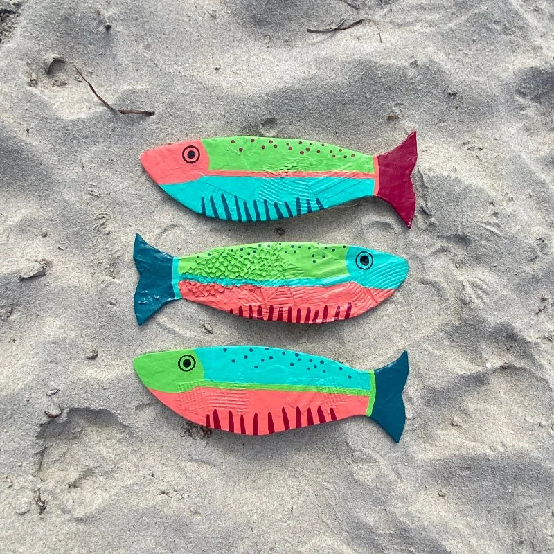 Guppy_Brothers_Sand.jpg