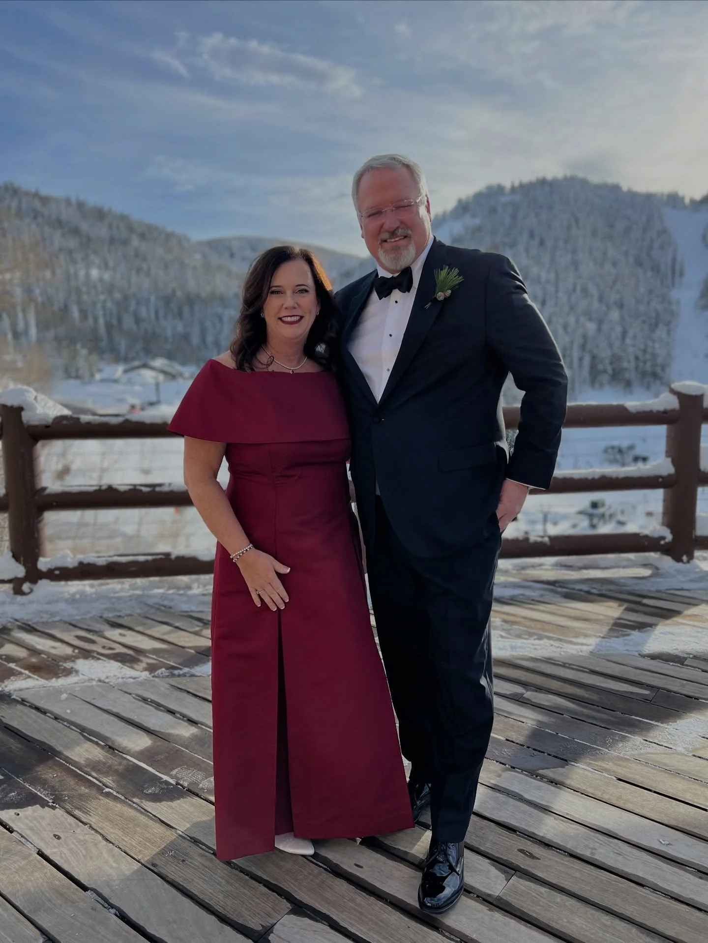 Ringing in the winter with Gramercy Atelier❄️
Rich burgundy hues meet mountain air &mdash; refined style for a winter wedding weekend!

#winterwedding #motherofthebride #motherofthegroom #wintergown #wedding