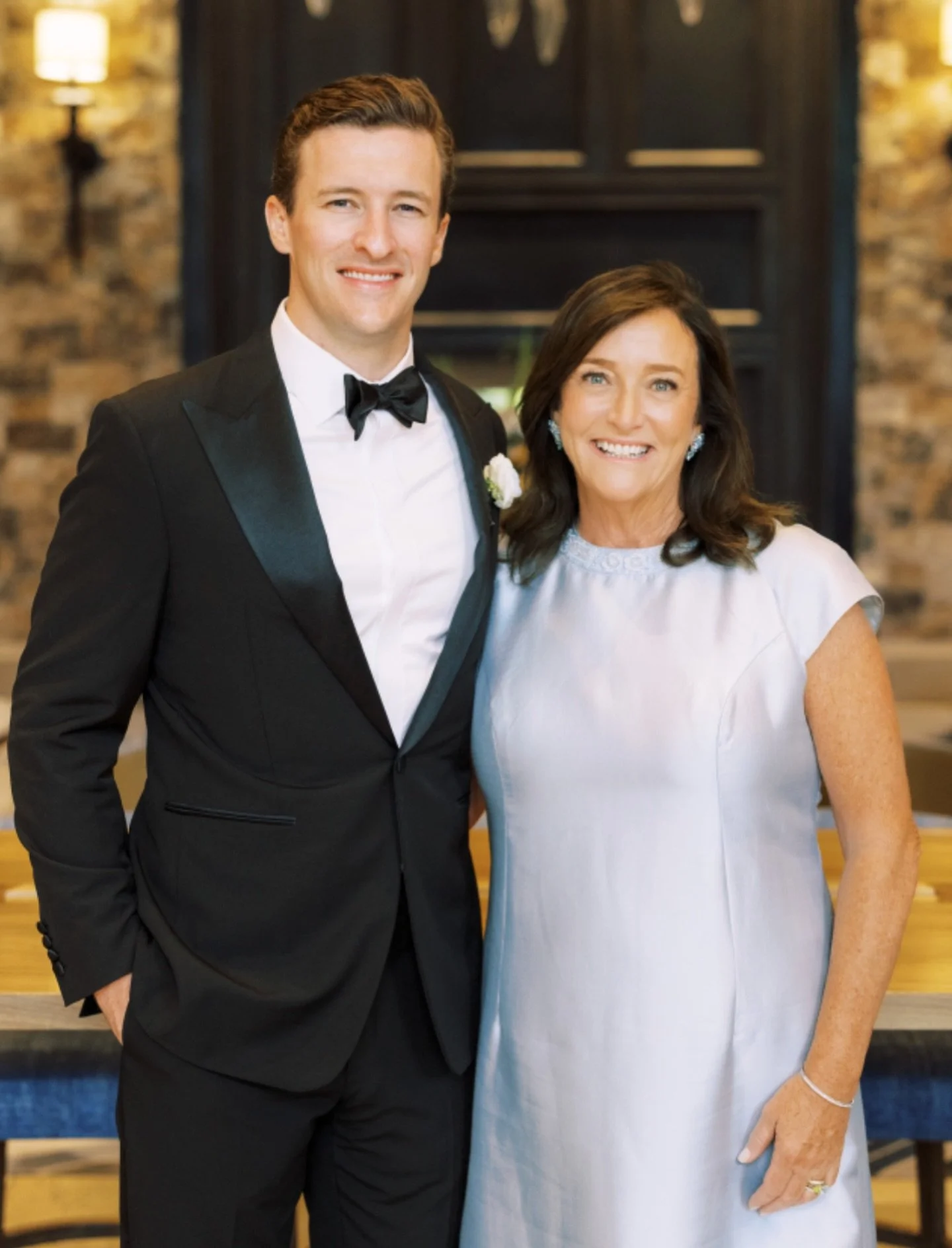 Minimal. Luminous. Impeccably tailored. A silk sheath that flatters through precision &mdash; effortless sophistication for an unforgettable evening✨

#motherofthegroom #motherofthegroomdress #motherofthegroomdresses #motherofthegroomoutfit #motherof