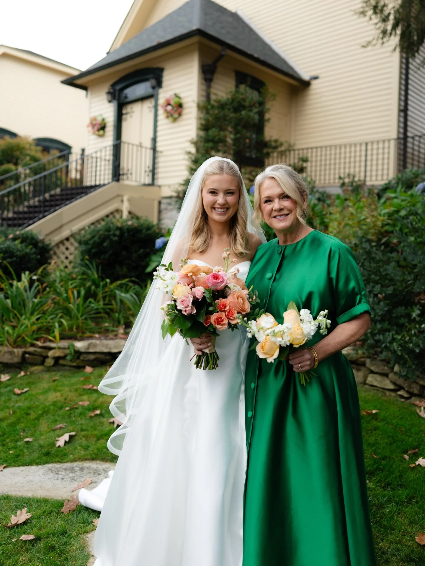 Together in celebration, the mother of the bride in a gown by Gramercy Atelier✨ 
Crafted through a personalized journey of design, fabric selection, and meticulous attention to detail, every Gramercy Atelier gown is unique to the woman wearing it!

#