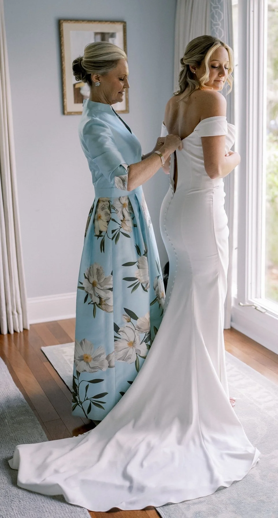 Blue Magnolia AA-106 Lois.JPG