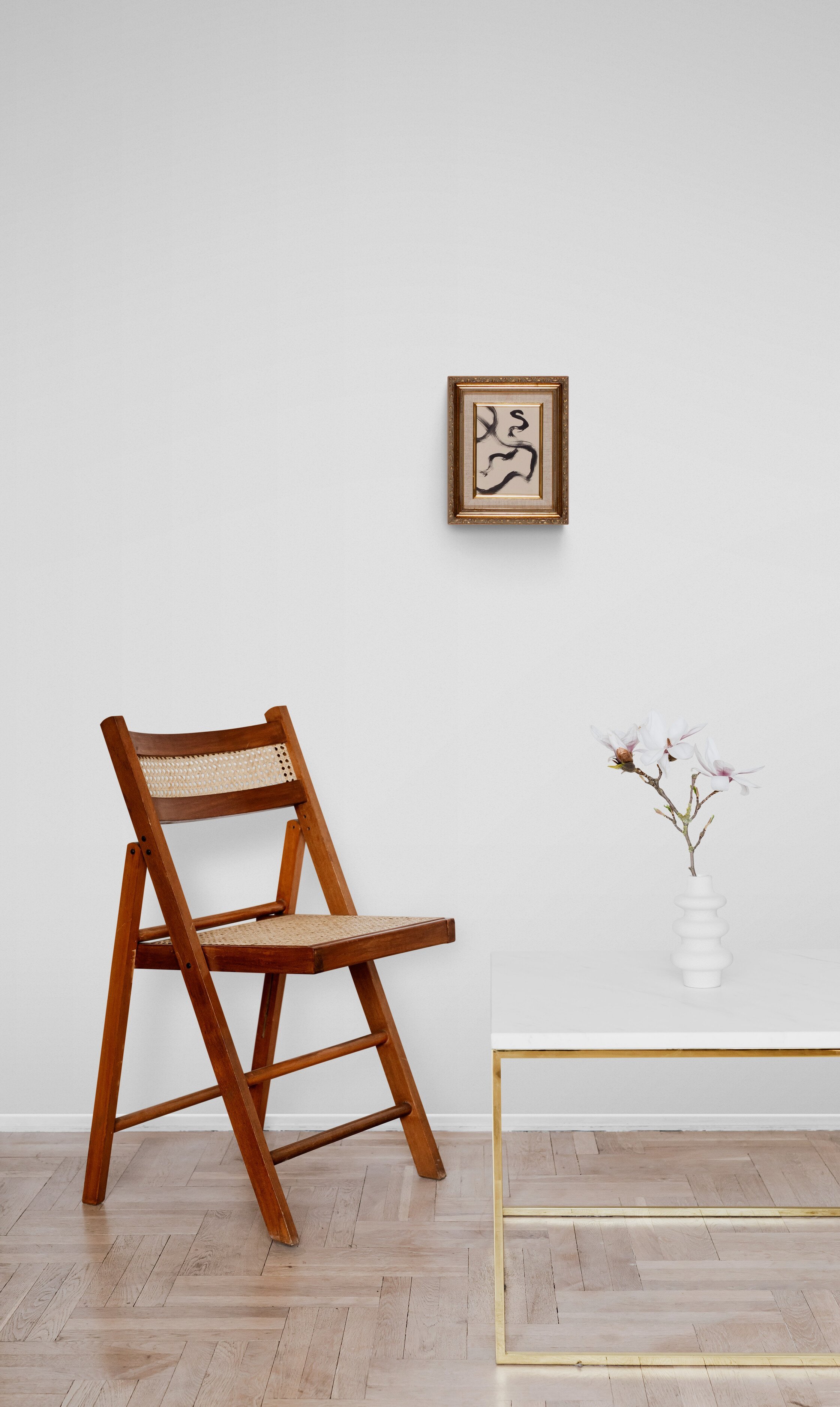 Sitting_room_with_retro_wooden_chair+%283%29.jpg