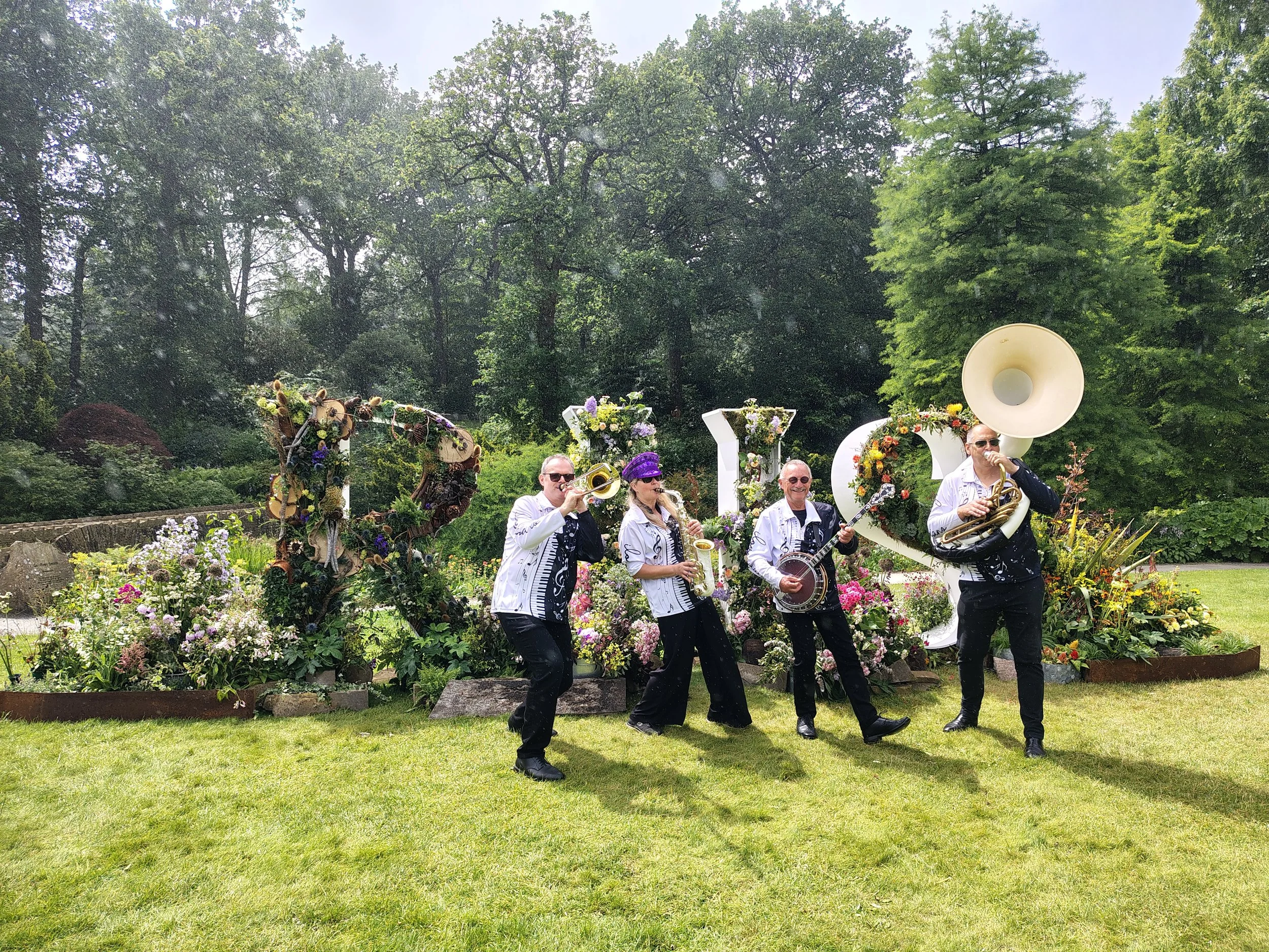 Roaming Jazz band performing at Harlow Carr, Royal Horitcultural Society in Harrogate