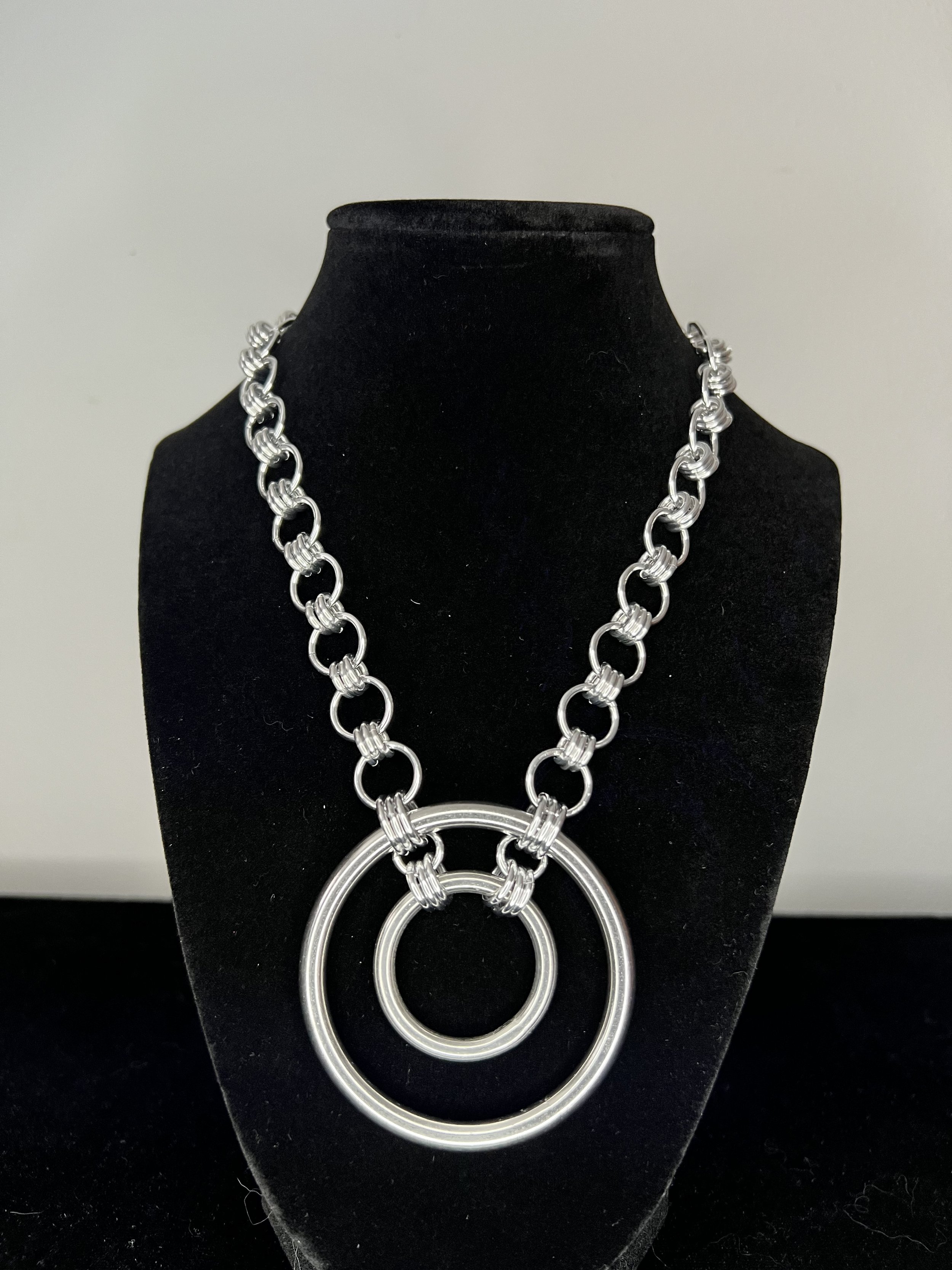 Double O Necklace