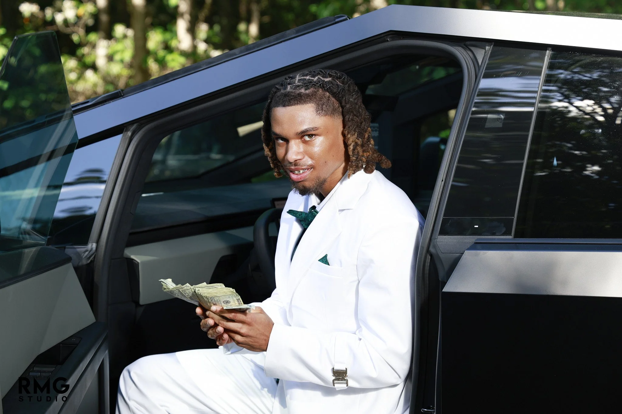 Tanyell Sr. Prom 2026-(1 of 1)_(4).jpg