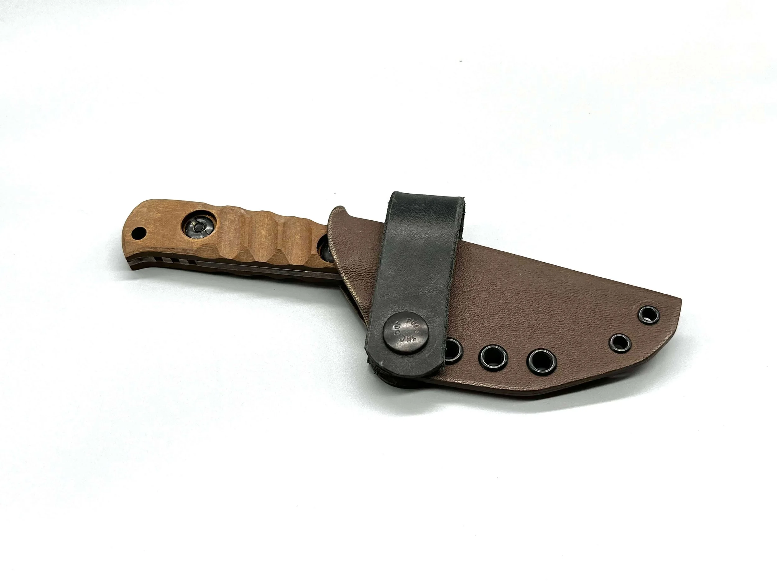Happy Dagger Brown Richlite THIN Sheath.jpg