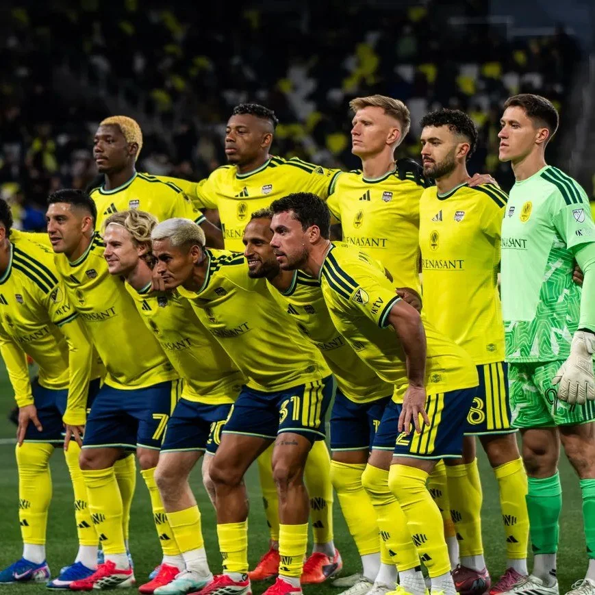 GOOOOOAAALLL! ⚽️🍻

We are teaming up with the Boys in Gold for the ultimate #Nashville giveaway! We&rsquo;ve partnered with @nashvillesc to give one lucky winner the perfect spring combo.

The Prize:
🏆 [4 General Admission tickets to the 15th Annua