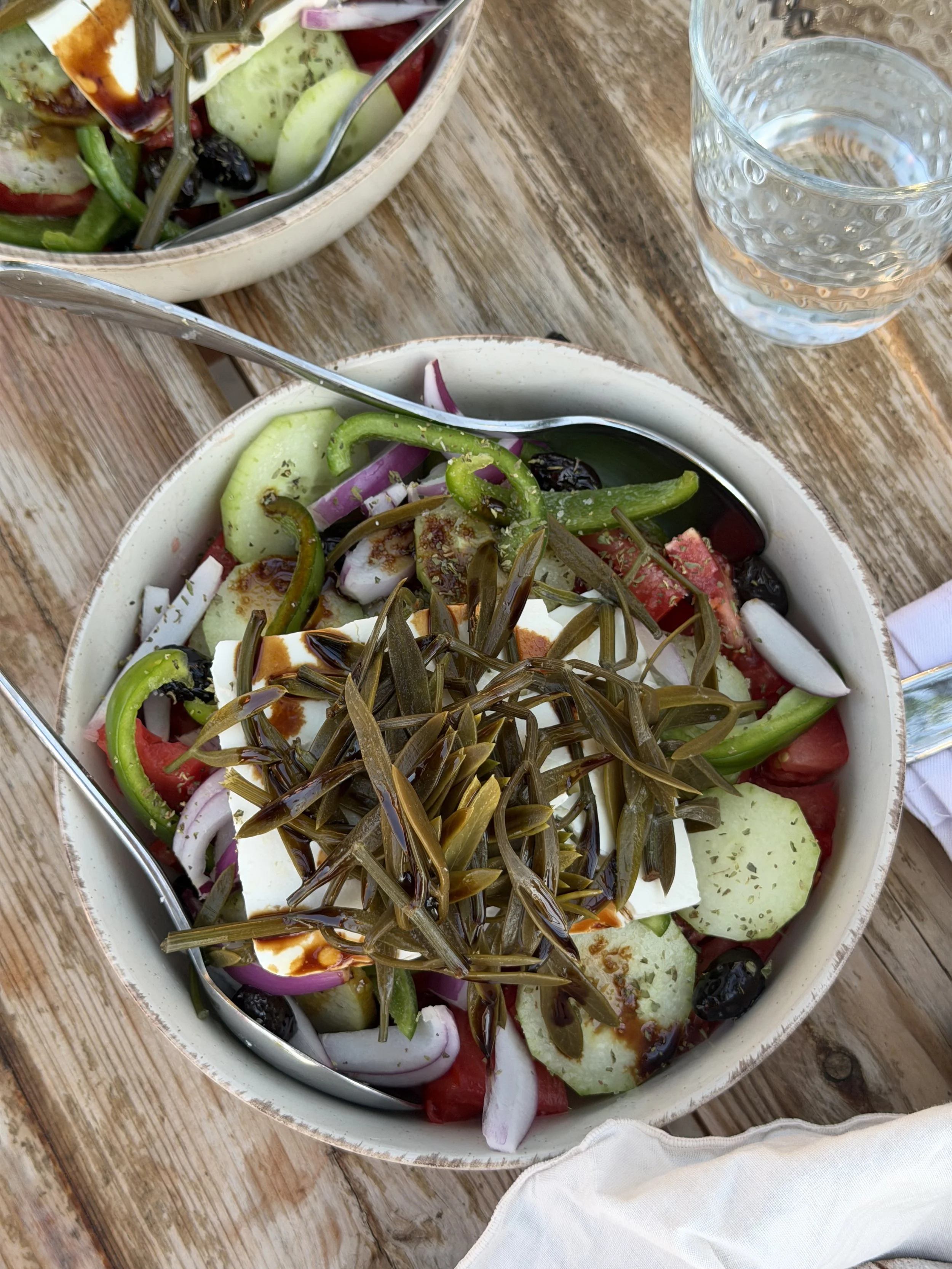 Ikaria, Greek salad with kritamos