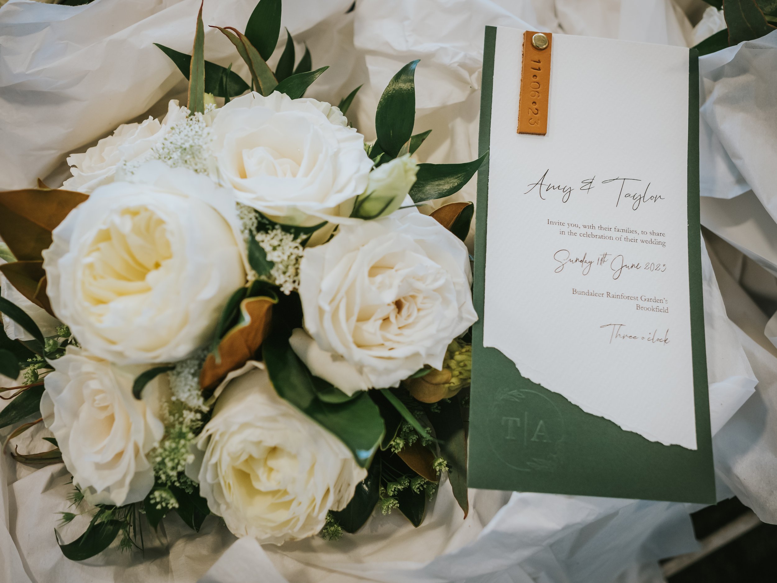 invite Brisbane Bundaleer Rainforest Gardens Wedding.jpg