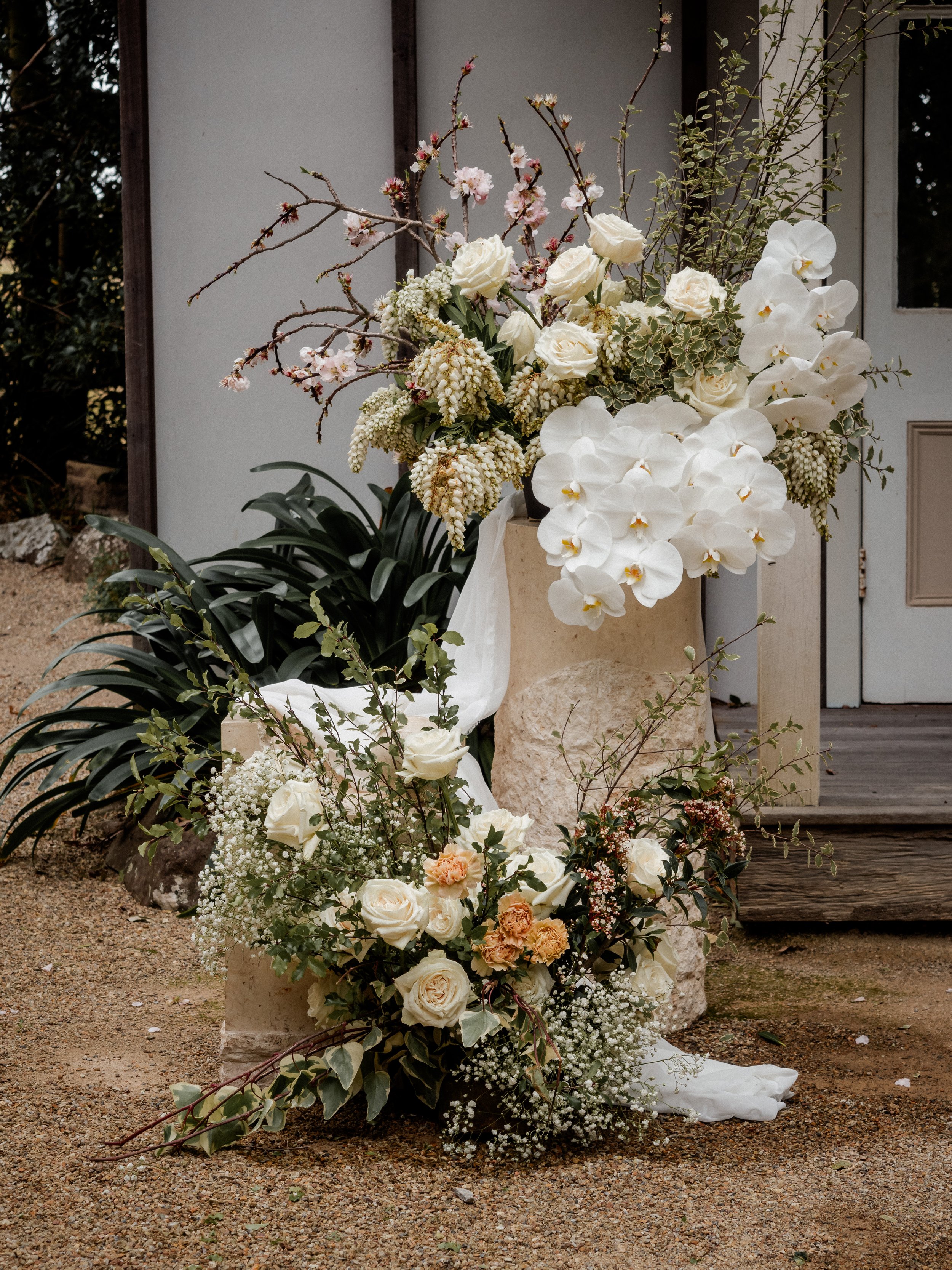 Forget Me Not Byron Bay Wedding Sean Reefman Photography Flowers.jpg