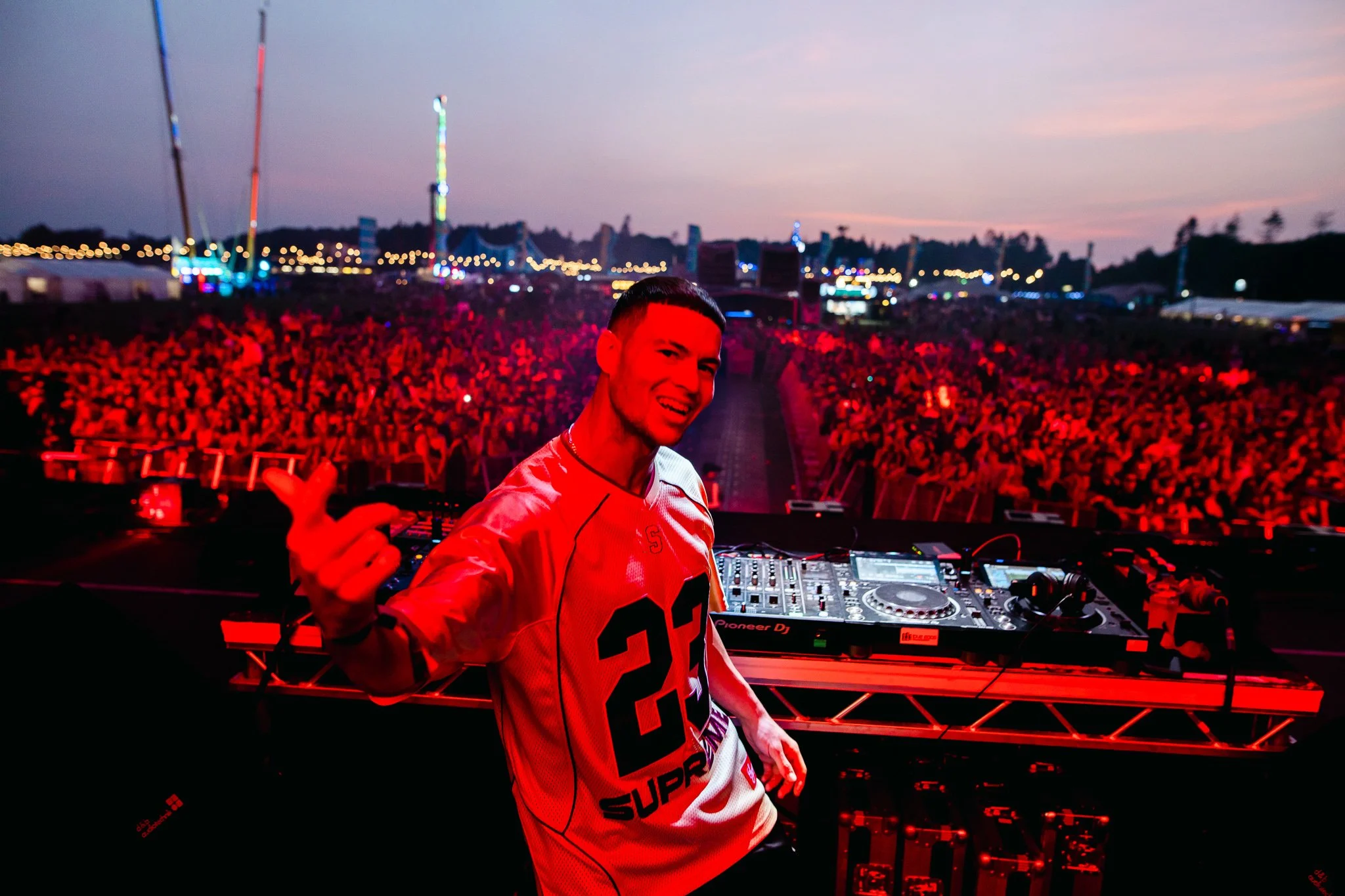 JoelCorry_Sundown_@nckpix_-31.jpg