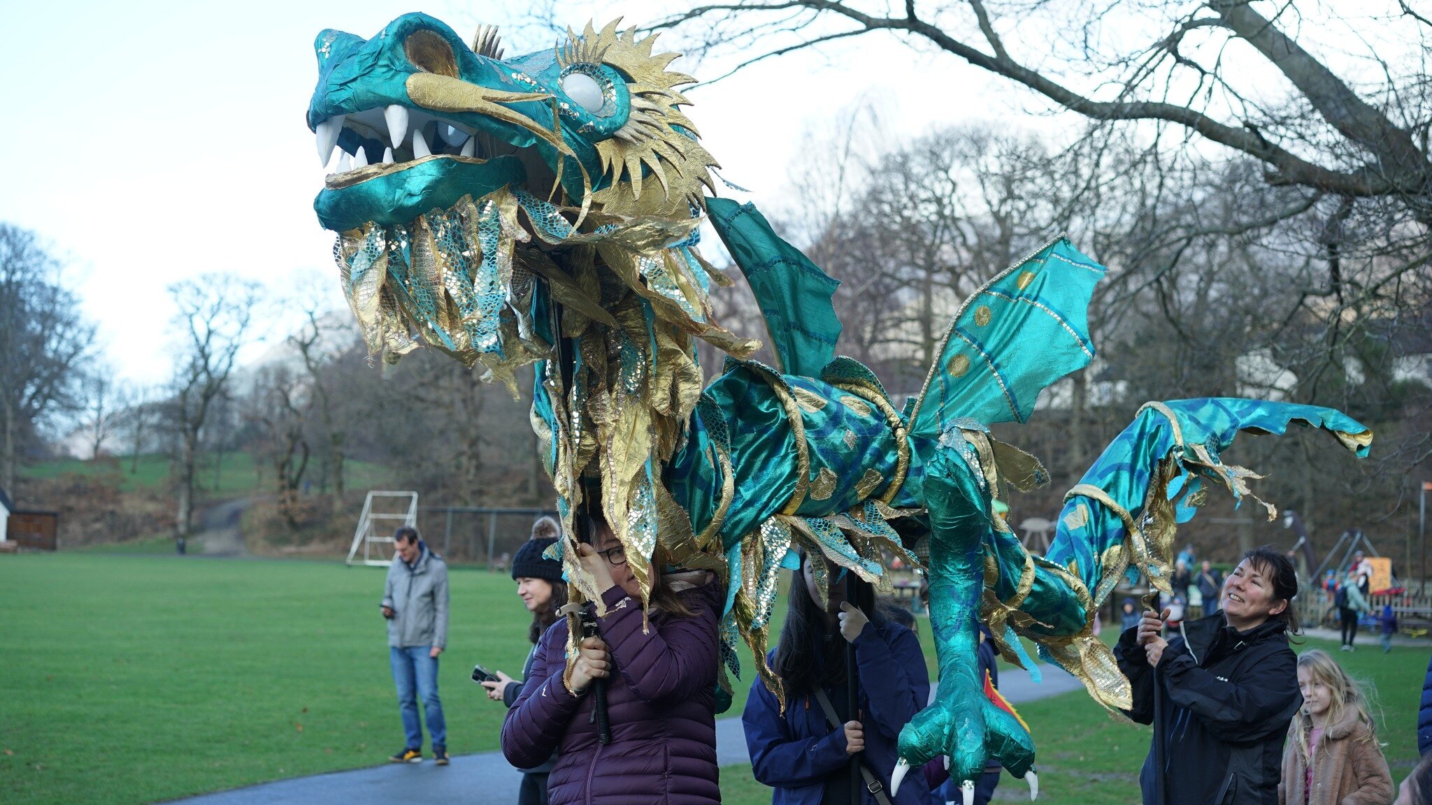 👉Check out these wonderful activities organized by Keswick Alhambra Cinema @keswick_alhambra_cinema, Keswick Museum @keswickmuseum , and local resident Yen Yen during the Mint CFF to celebrate the Year of the Dragon. 🐲Dragon Parade, ☯️Tai Chi and ?