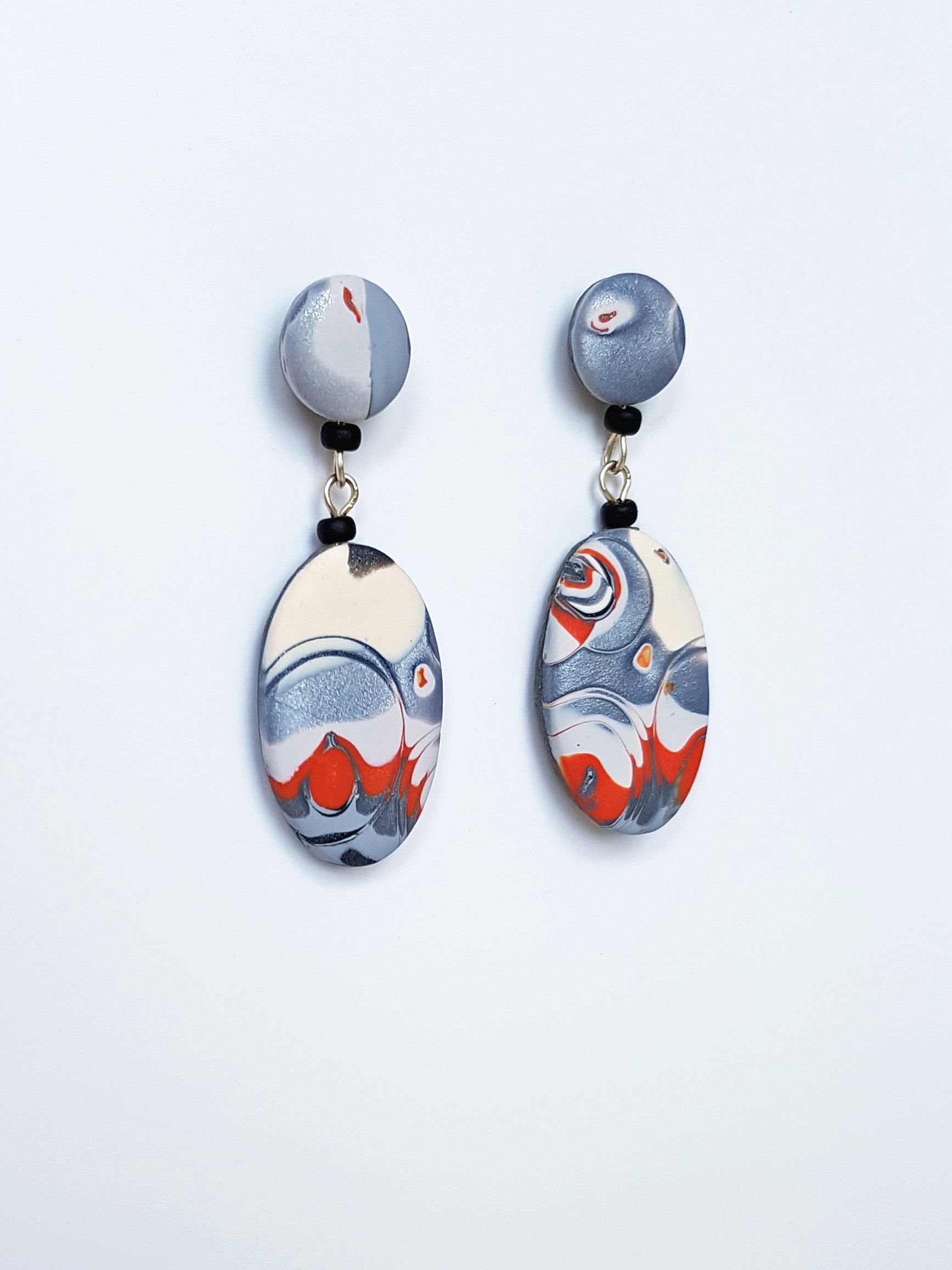 Front left view of Nimbus Ovals against a white background