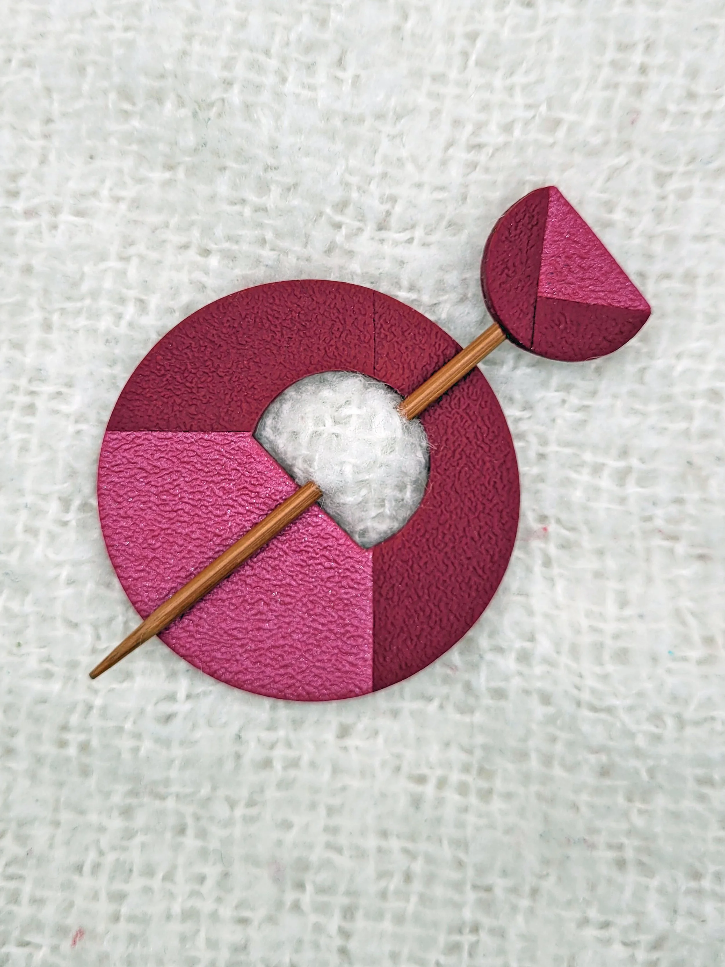 Two Tone Shawl Pin in Wine