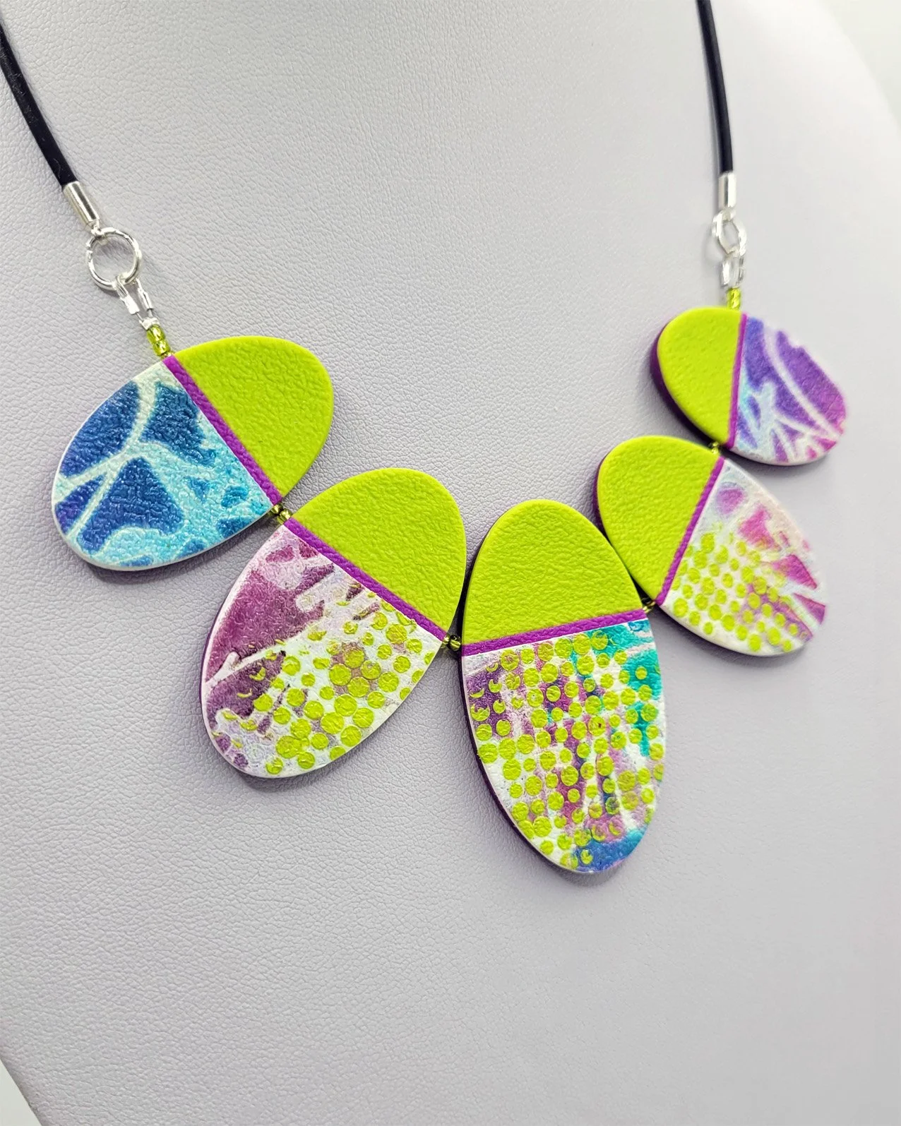 Lime ovals necklace left.jpg