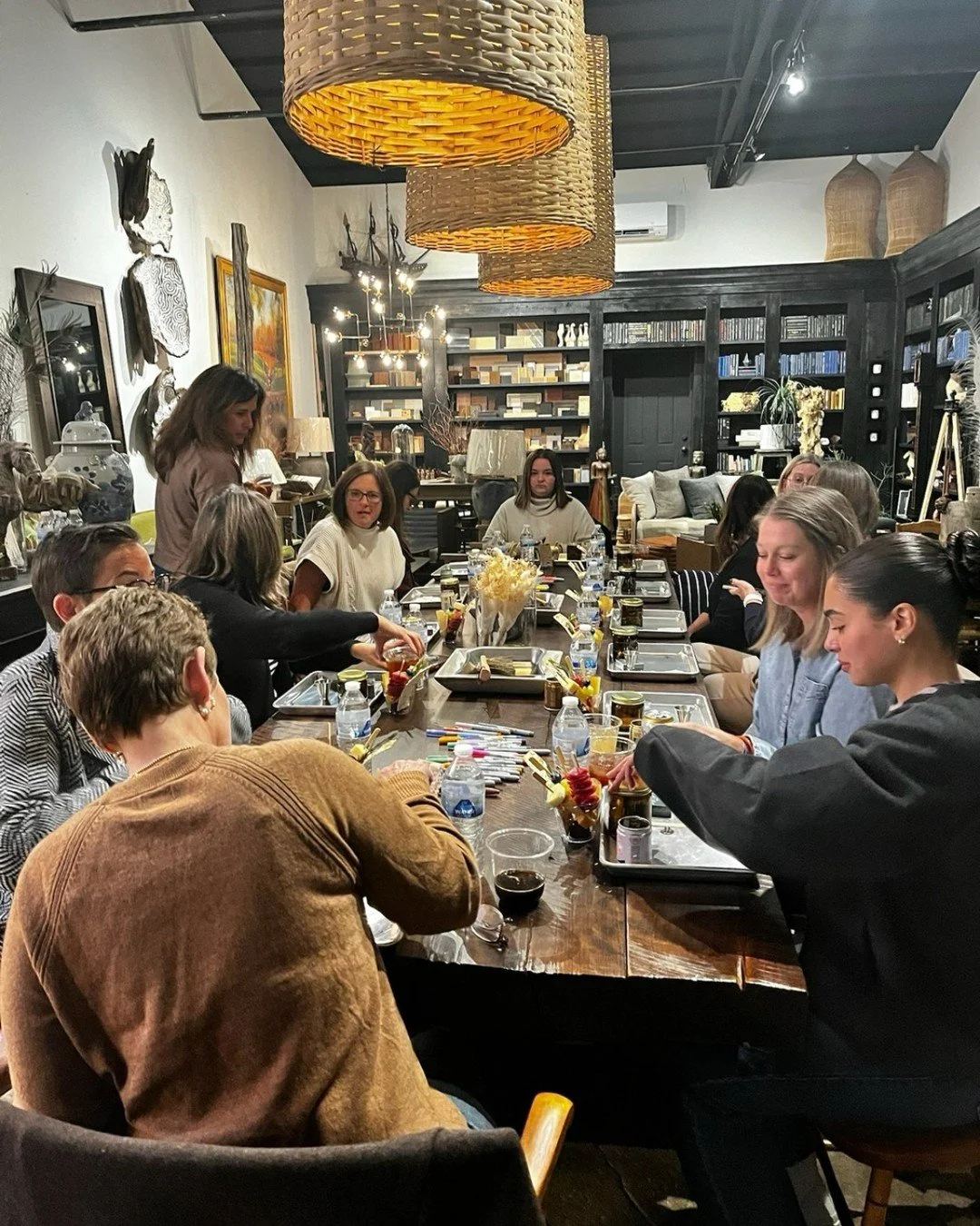 December is packed with candle magic ✨&mdash;and you&rsquo;ve got 4 chances to join one of our cozy, creative workshops!

Whether you're all about beer, curated home d&eacute;cor, witchy vibes, or vintage love, we&rsquo;ve got a workshop that matches