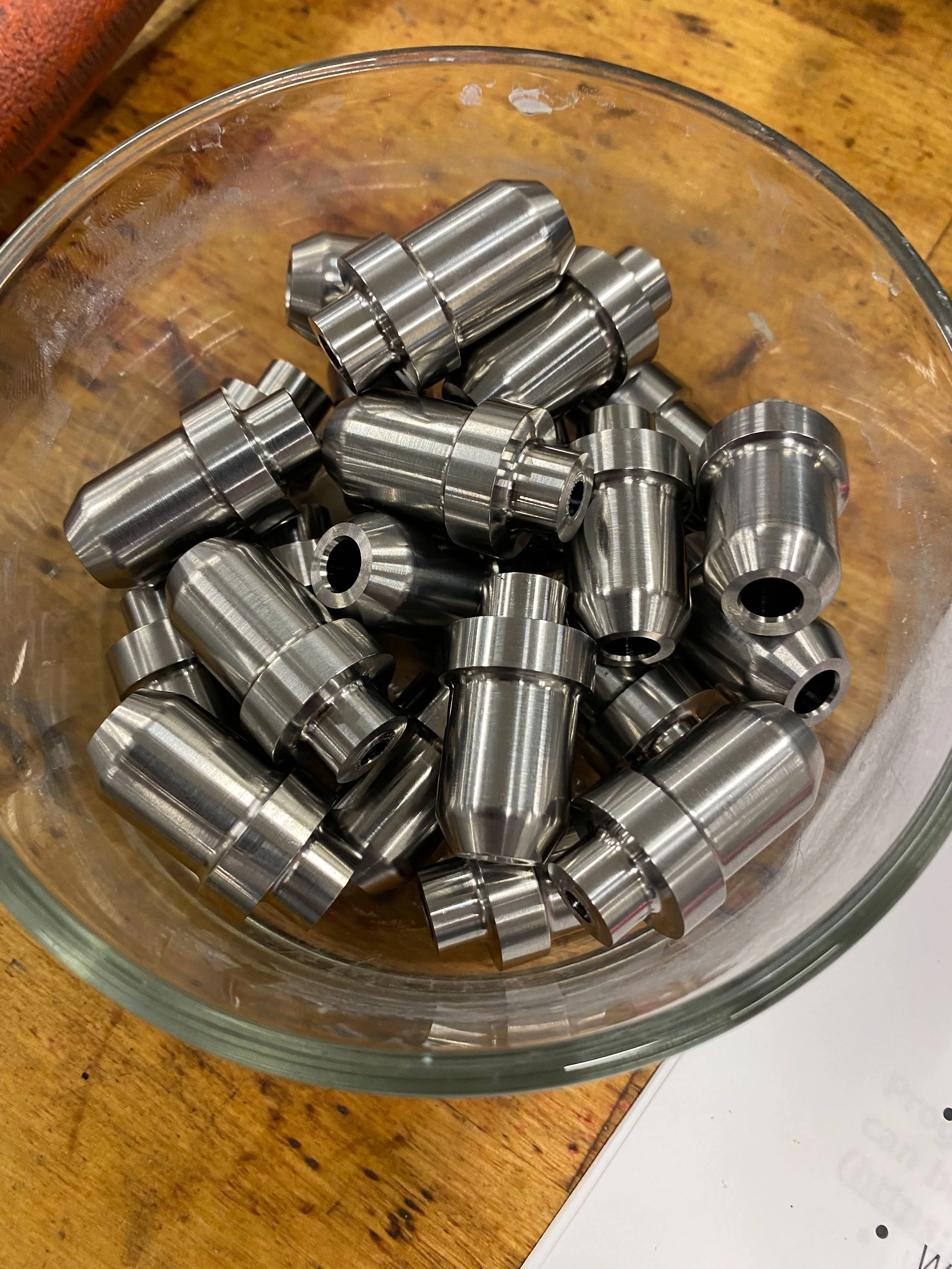 RACECAR TIRE PIN_02.jpg