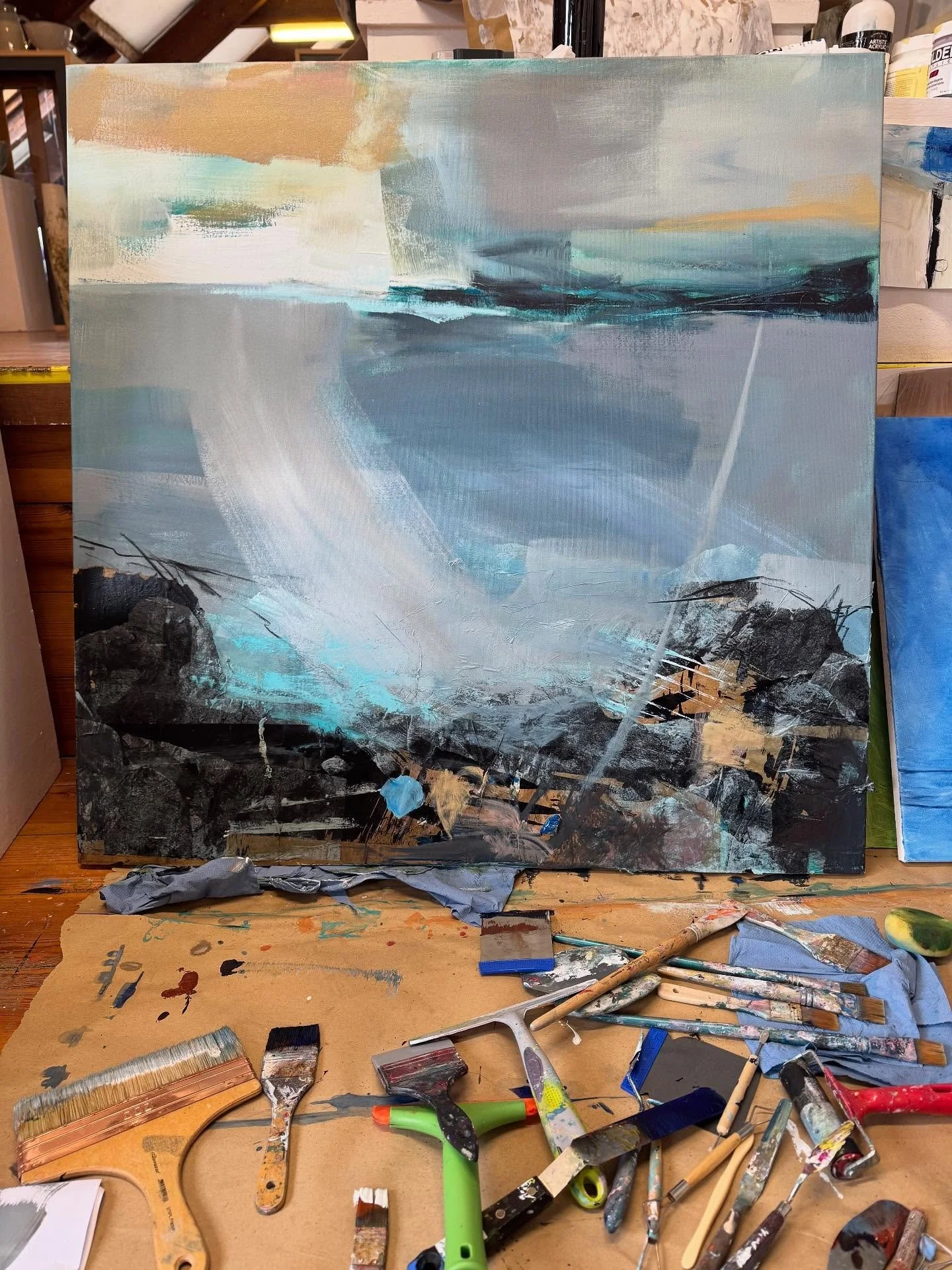 Mixed media is not just about the &lsquo;media&rsquo; it&rsquo;s about the tools too!

This shows a sample of what is used &hellip;&hellip;not just brushes

This wild seascape was inspired from a small cropped piece - as you can see it&rsquo;s not a 