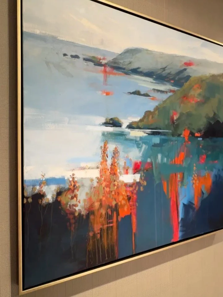 Abstract coastal was the brief&hellip;..and what a house!

A client who loves colour and isn&rsquo;t afraid to use it is a dream for an artist like me.

I can do soft and high key but give me strong colour and tonal contrast and I&rsquo;m in my eleme