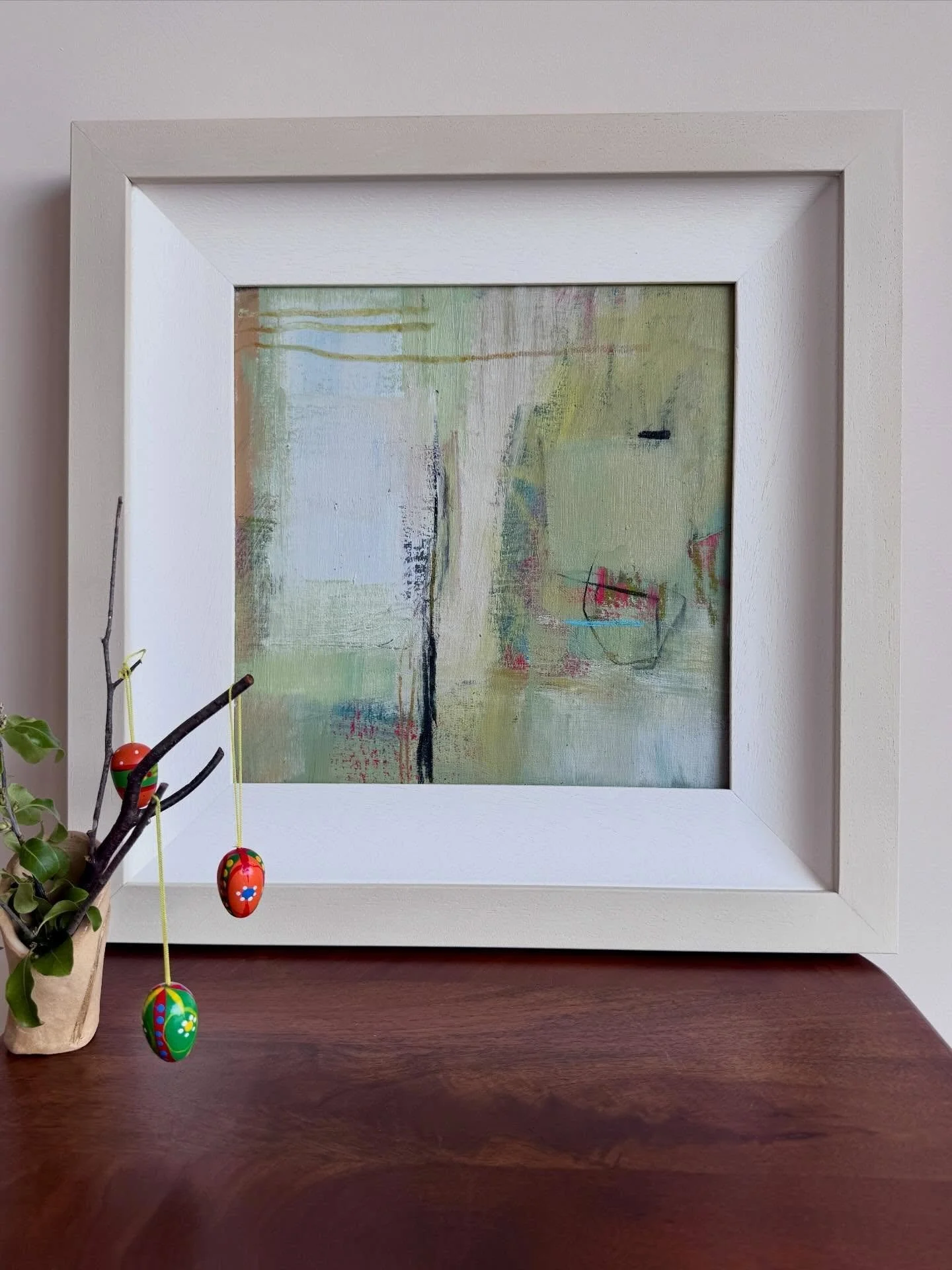 There is something wonderful about Spring light - often the loveliest days of the year

Today has been one of those - clear light, bird song and the scent of Clematis armandii on the warm air

This little painting is an attempt to capture that - a ve
