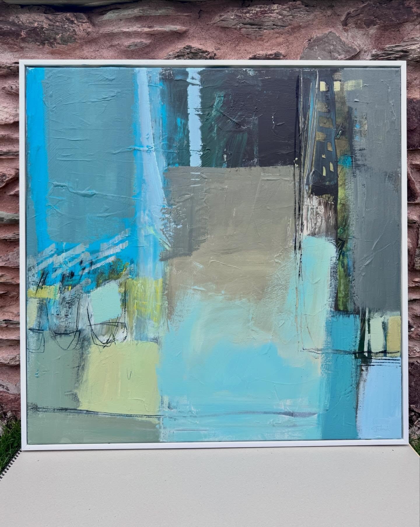 Don&rsquo;t give up!

This painting was a great lesson in that and I nearly gave up and binned it&hellip;&hellip;.many times.

I can&rsquo;t tell you how many bad iterations this one went through (I am only subjecting you to a couple) but the ugly du