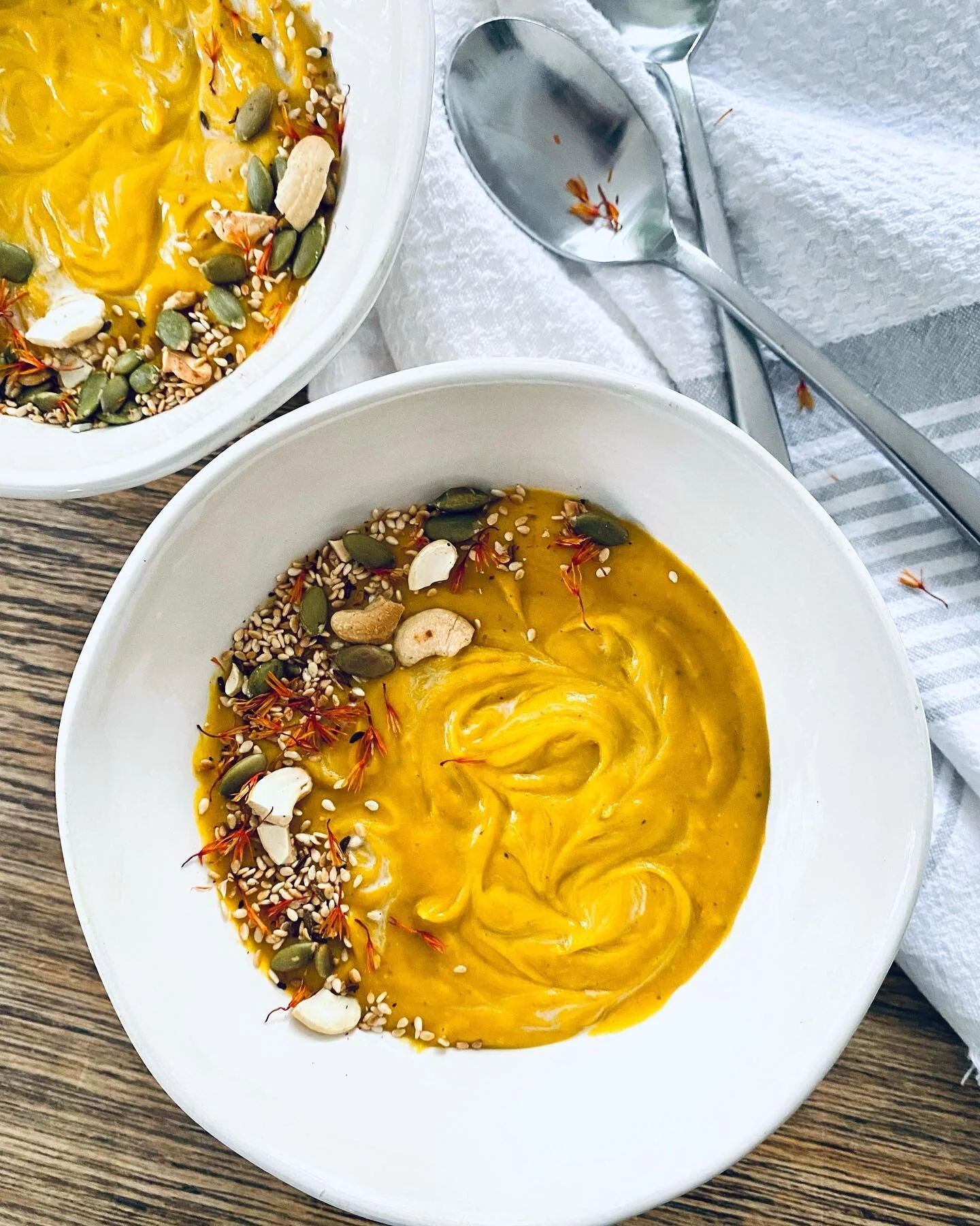 hump day lunch inspo coming in hot with these cozy fall soup bowls

soup nourishes you from within and helps increase core body temperature as well as keep you hydrated. 

rich in vitamins, minerals and antioxidants, soup is excellent for strengtheni