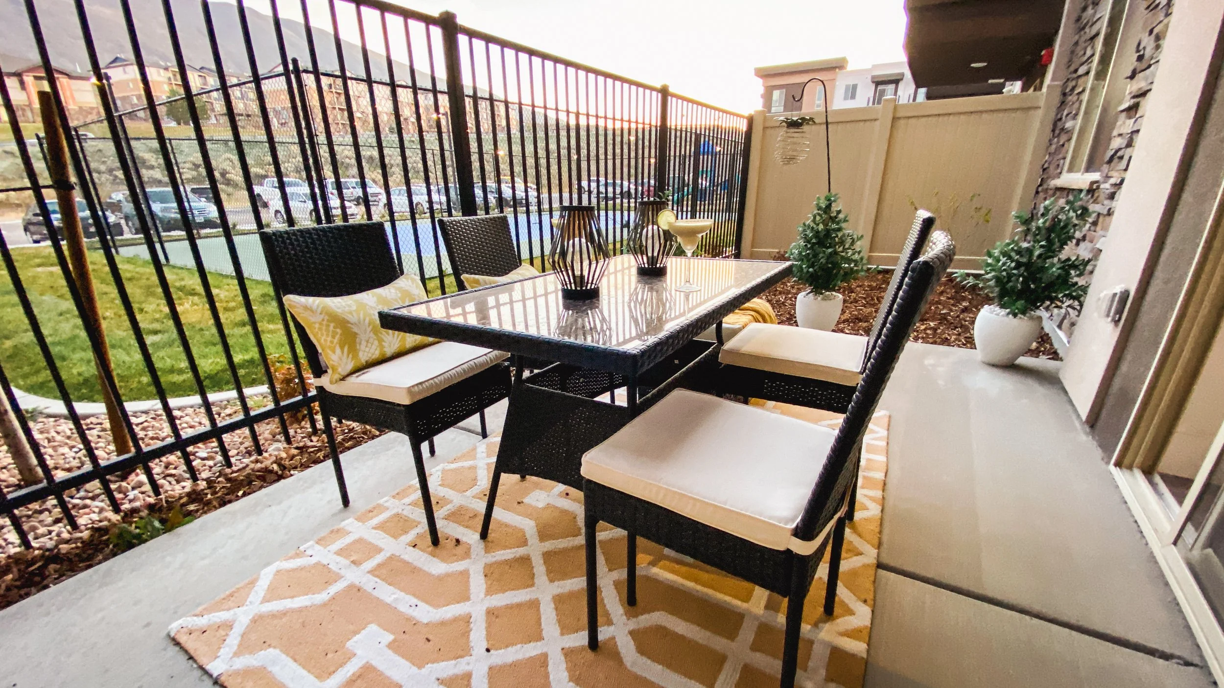 Point of View-37.jpg