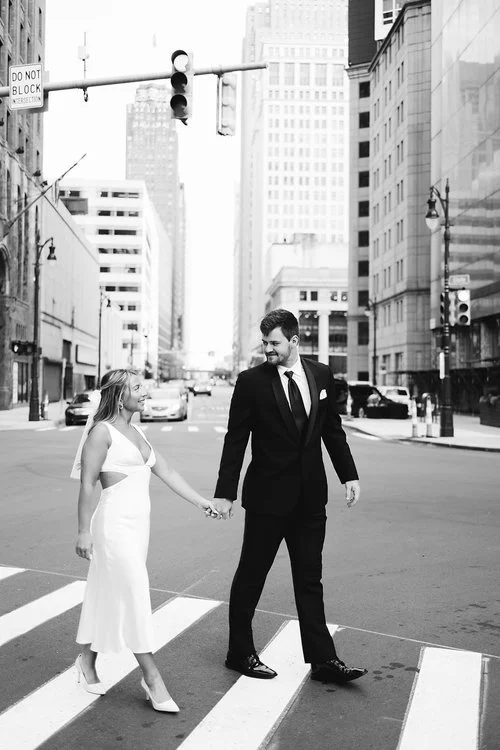 5 Detroit Locations For Engagement Photos 