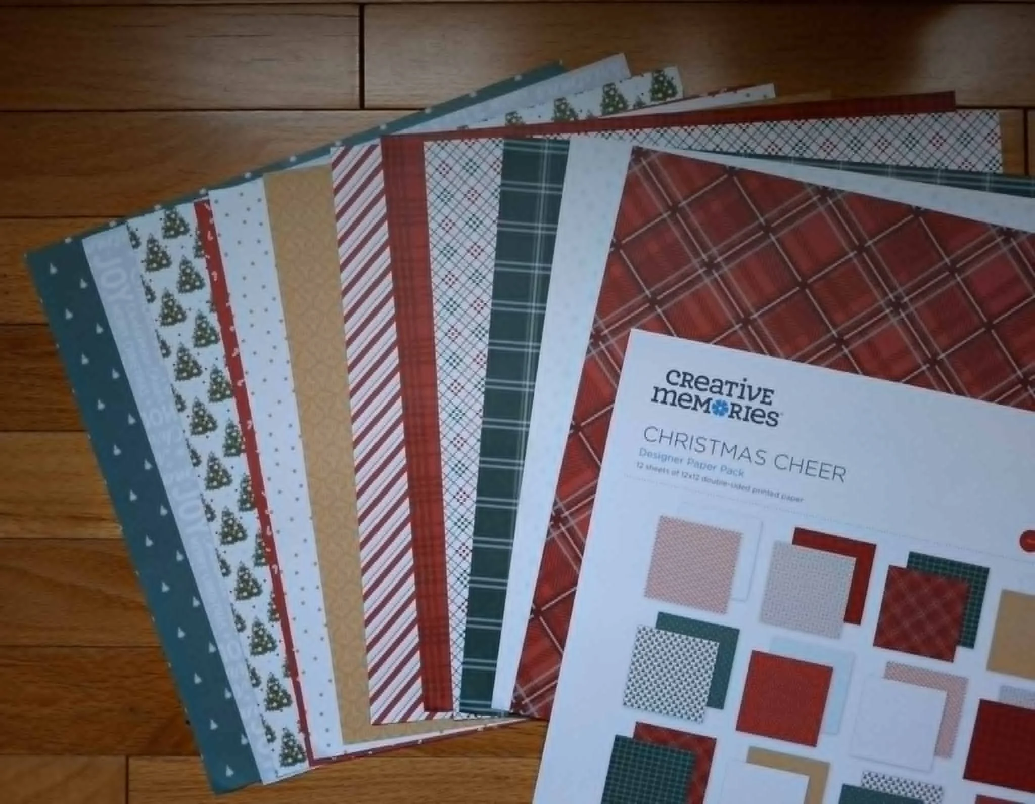 Christmas Cheer Designer Paper Pack
