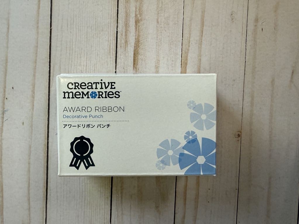 Award Ribbon Designer Punch